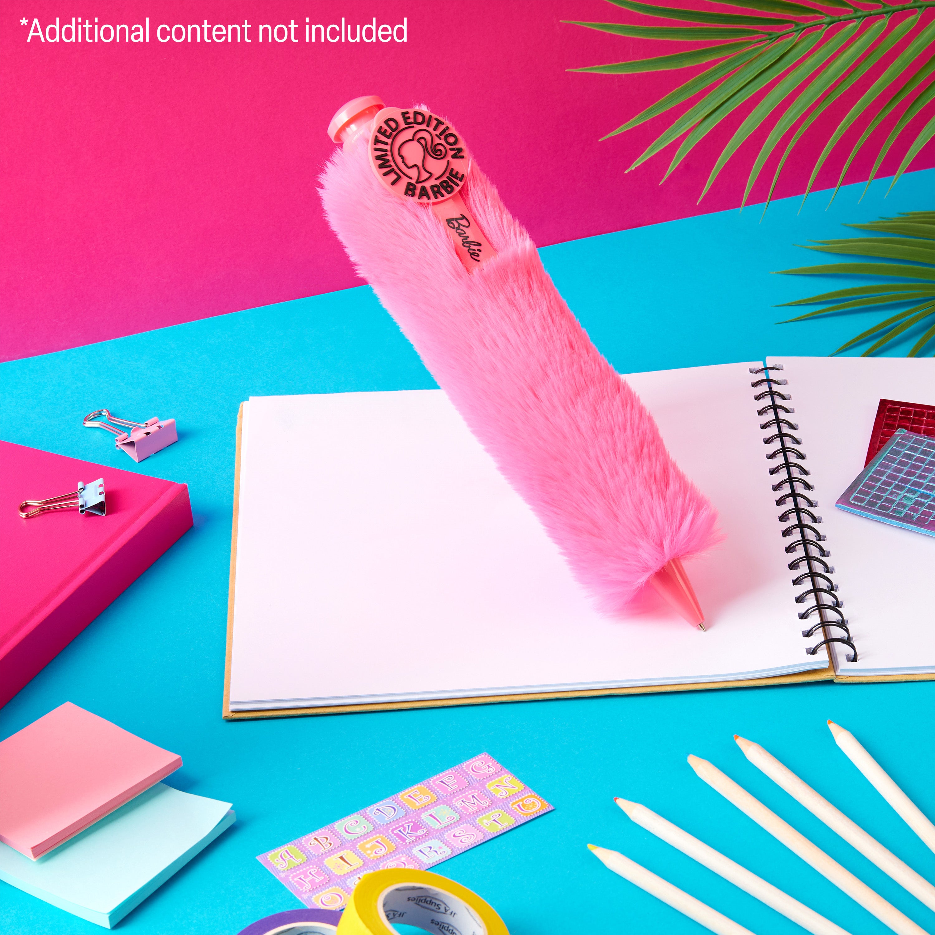 barbie-stylo-bille-pompon-rose-encre-noire-doux image 2