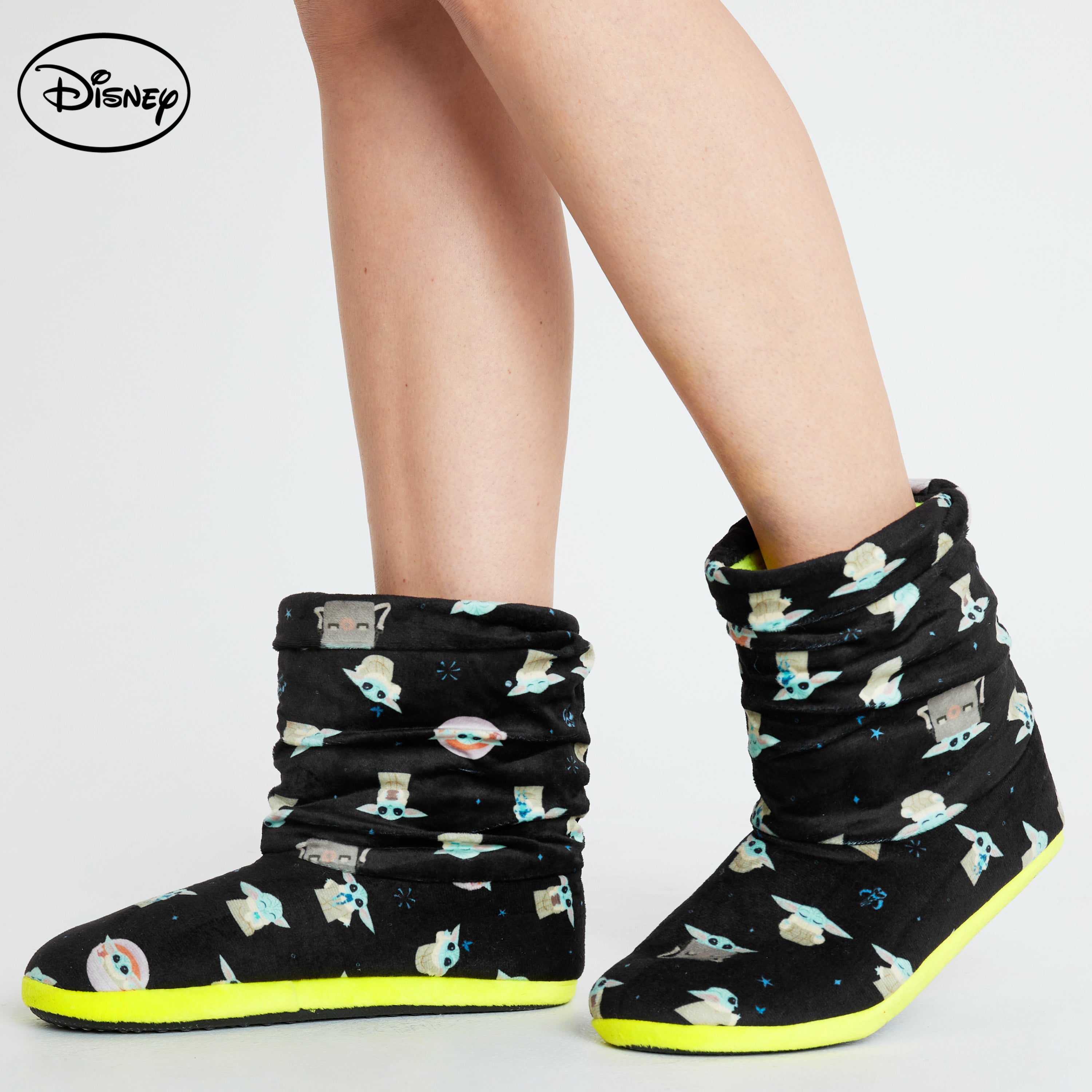 disney-baby-yoda-chaussons-bottes-femme-peluche-verte-chaud image 2