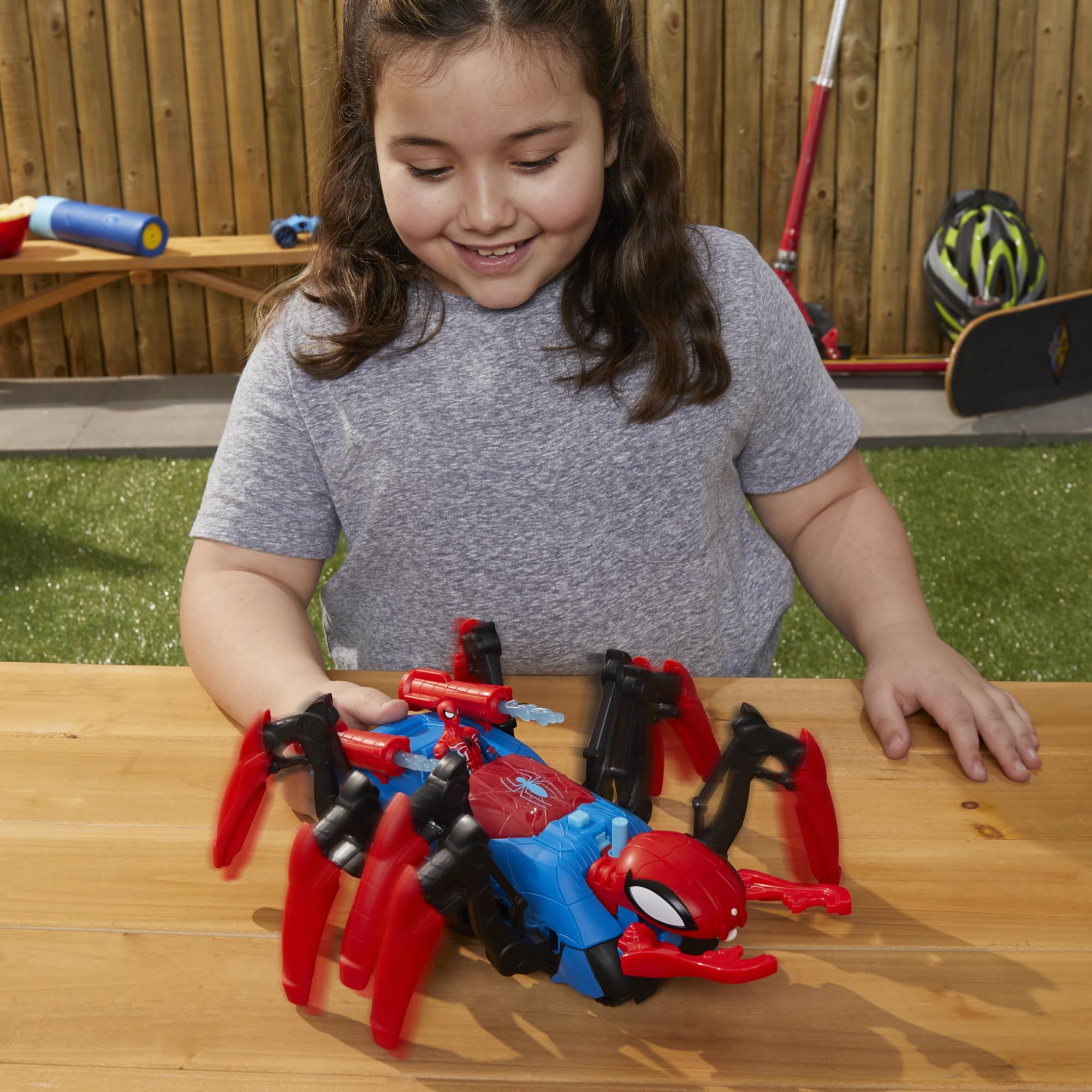 marvel-spider-man-araign-e-de-combat-voiture-jouet-avec-figurine-10cm-d-s-4-ans image 6