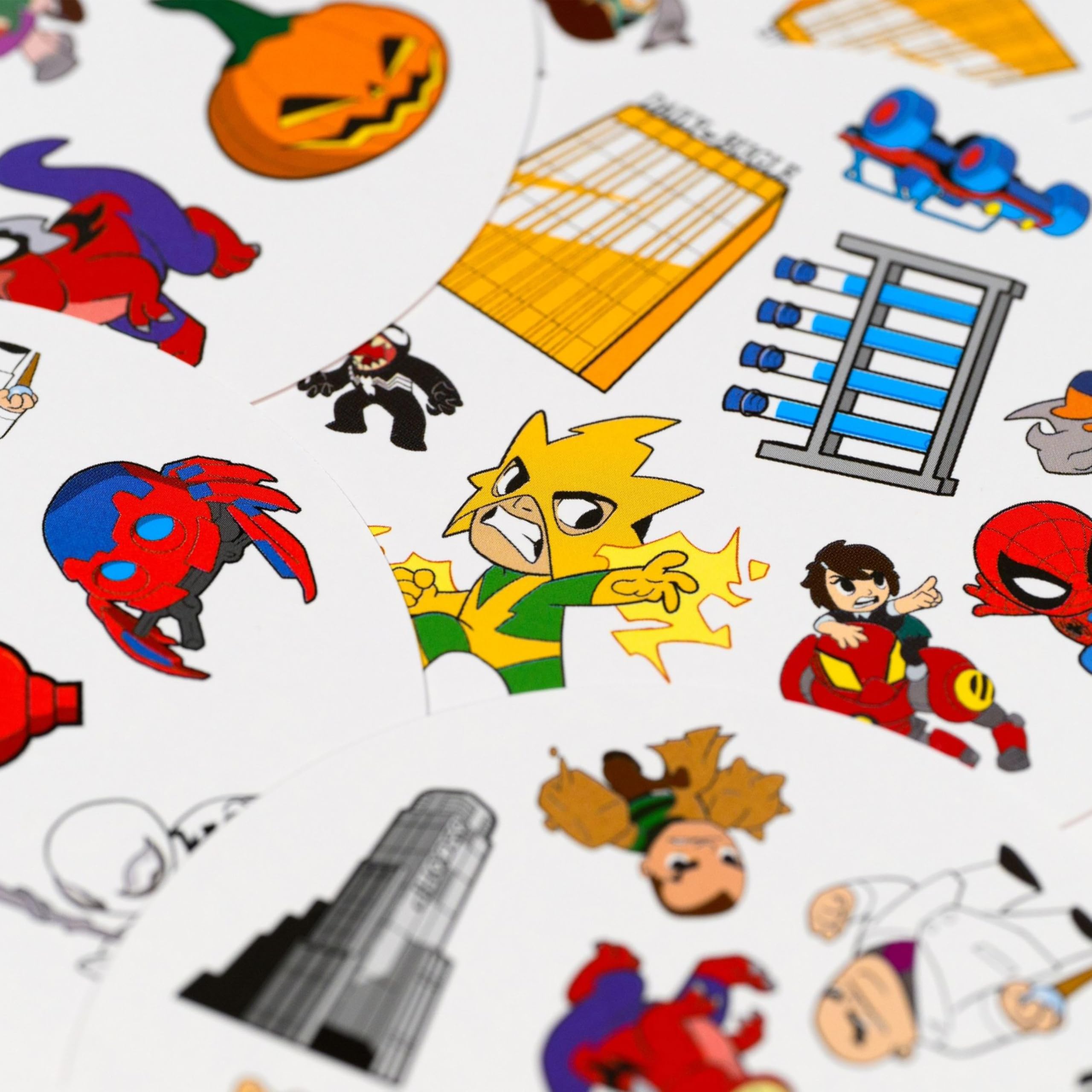 dobble-spider-man-jeu-de-cartes-55-cartes-6-ans image 7