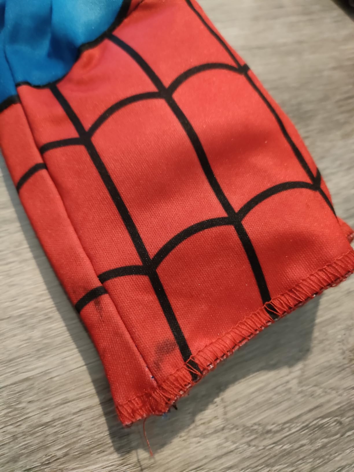 Tissu fin
