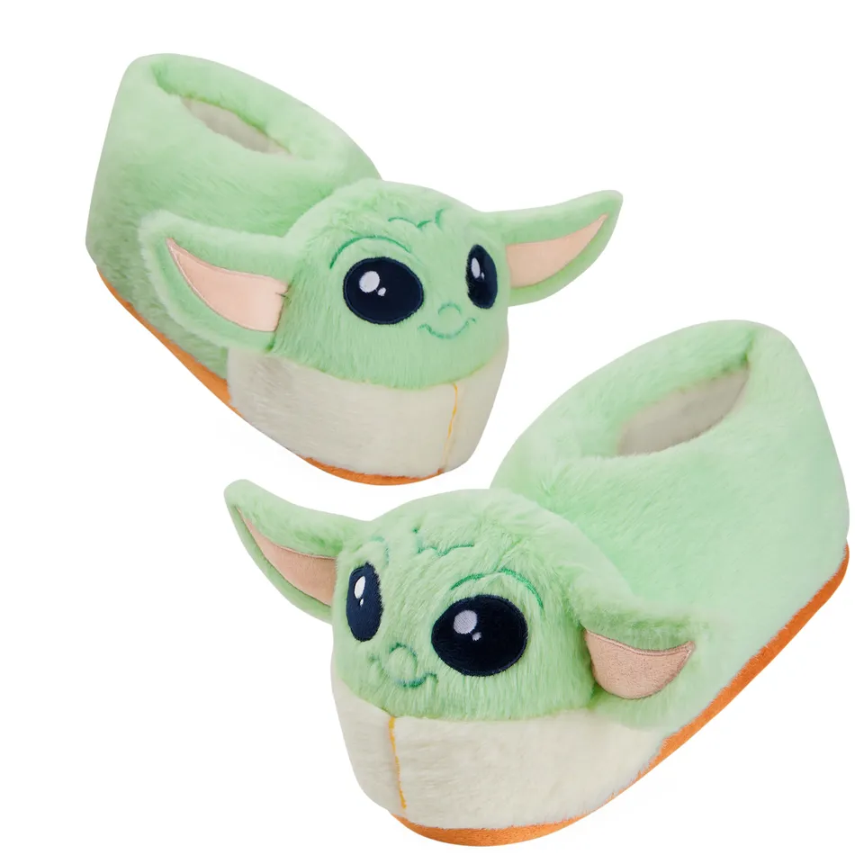disney-baby-yoda-chaussons-enfant-3d-peluche-vert-antidescapant image 1