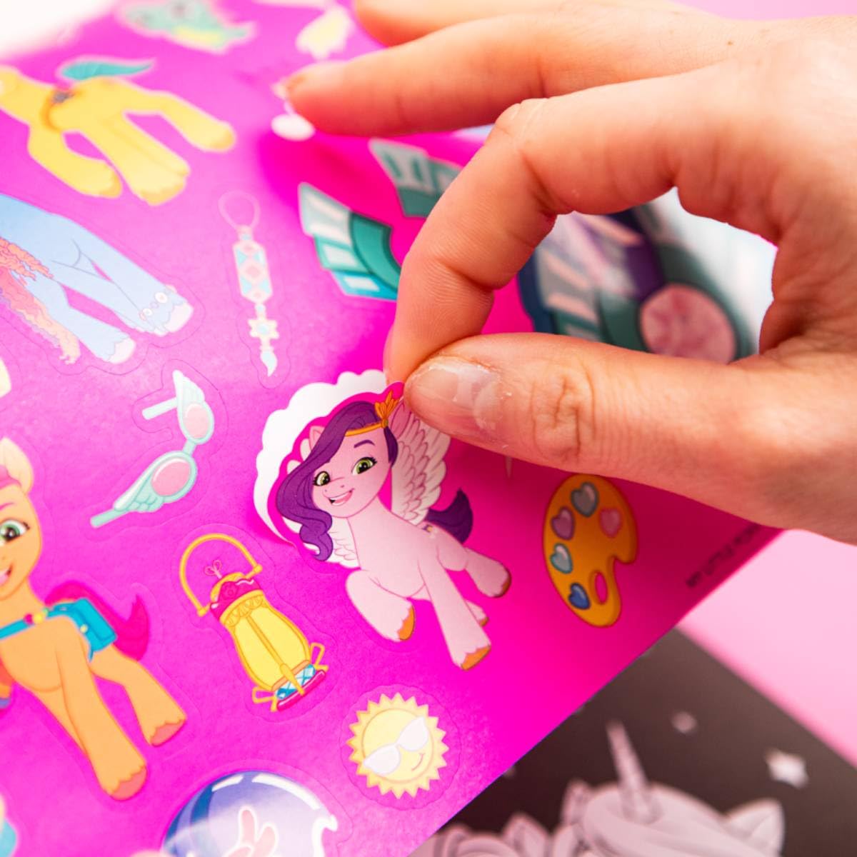 my-little-pony-kaleidoscope-kit-coloriage-livre-enfant image 7