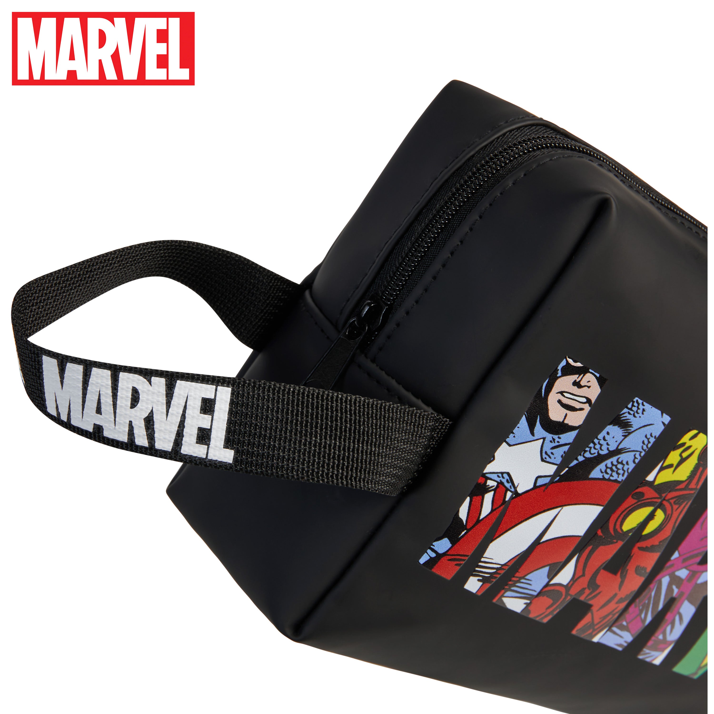 marvel-trousse-de-toilette-homme-suspendue-voyage-gym image 3