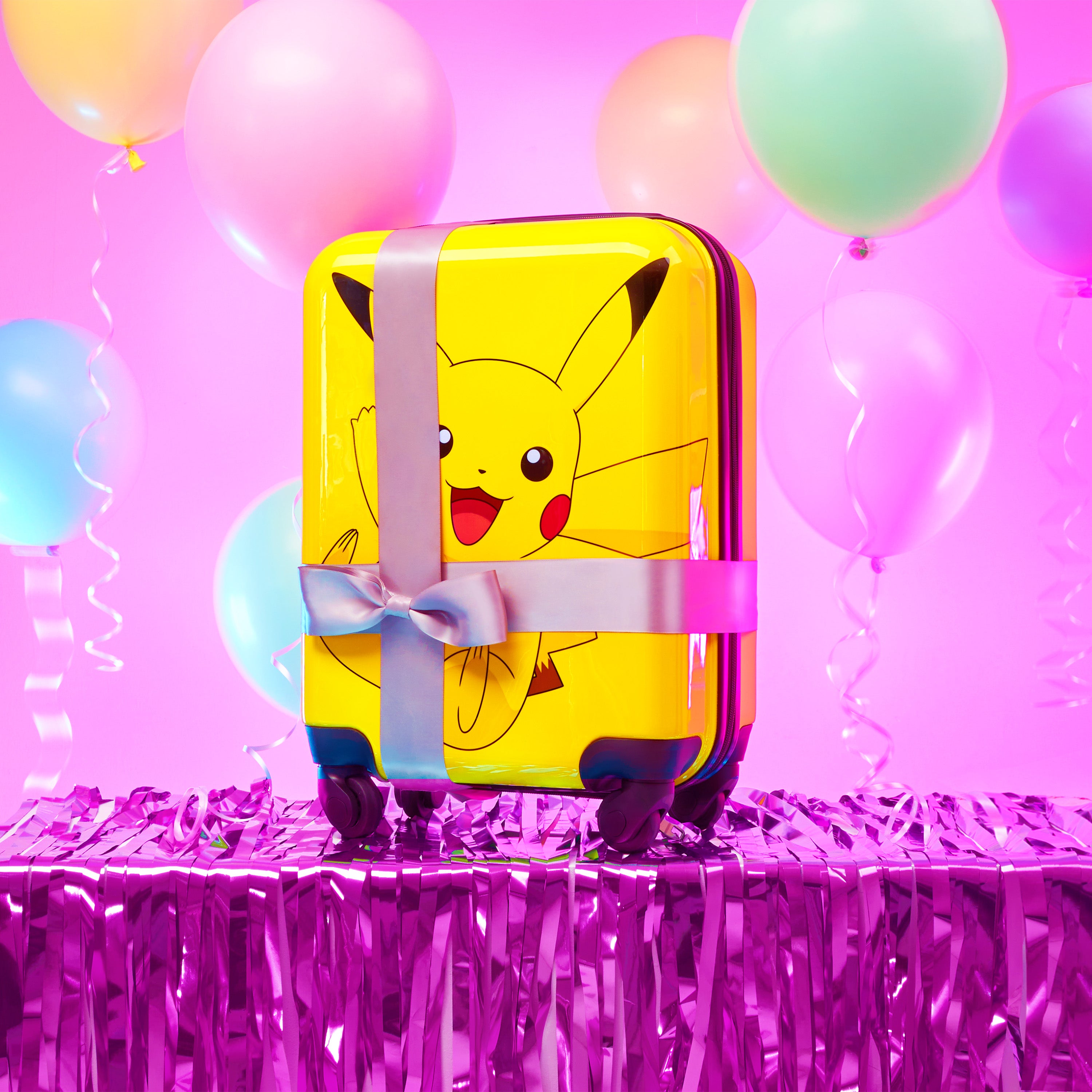 pok-mon-valise-rigide-enfant-pikachu-30l-4-roulettes image 2