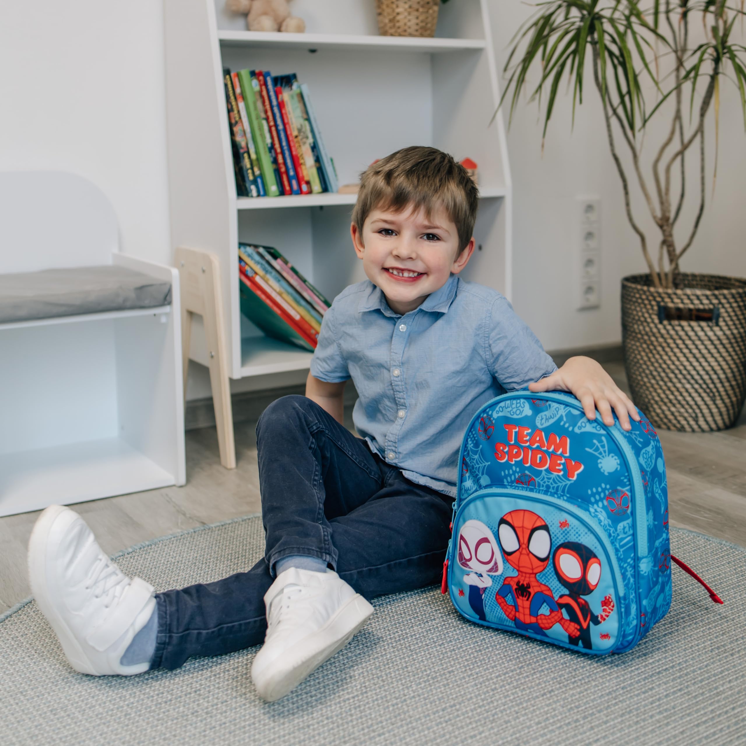 marvel-spidey-sac-dos-enfant-8-l-poche-frontale-maternelle image 6