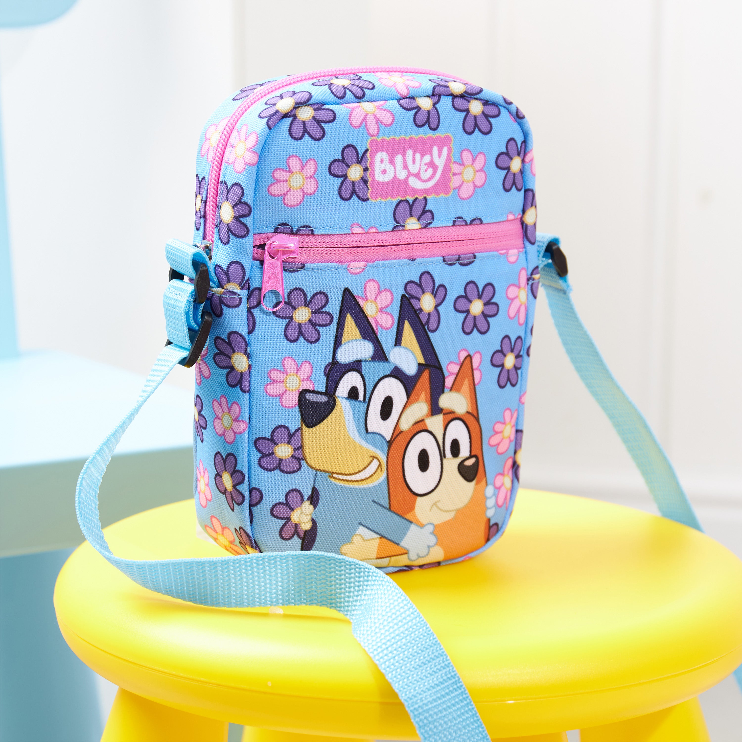 get-trend-girls-sac-bluey-bandouli-re-fille-r-glable image 6