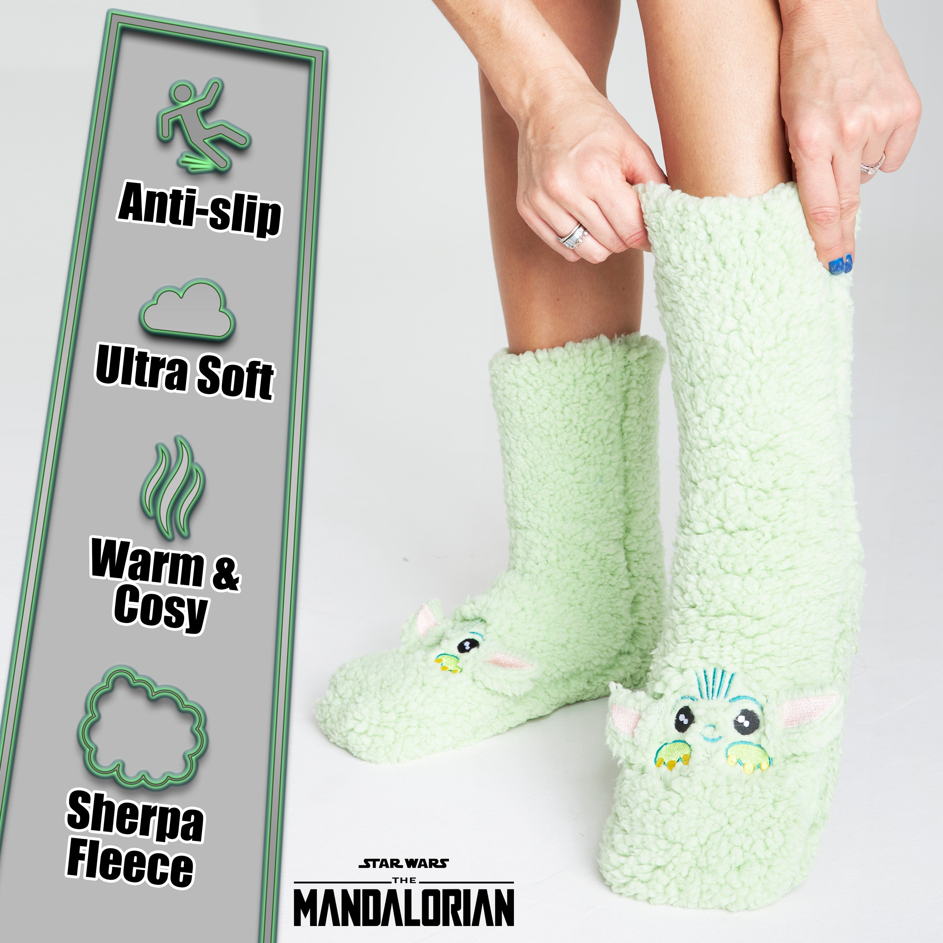 disney-mandalorian-chaussettes-pantoufles-femme-pilou-pilou image 4
