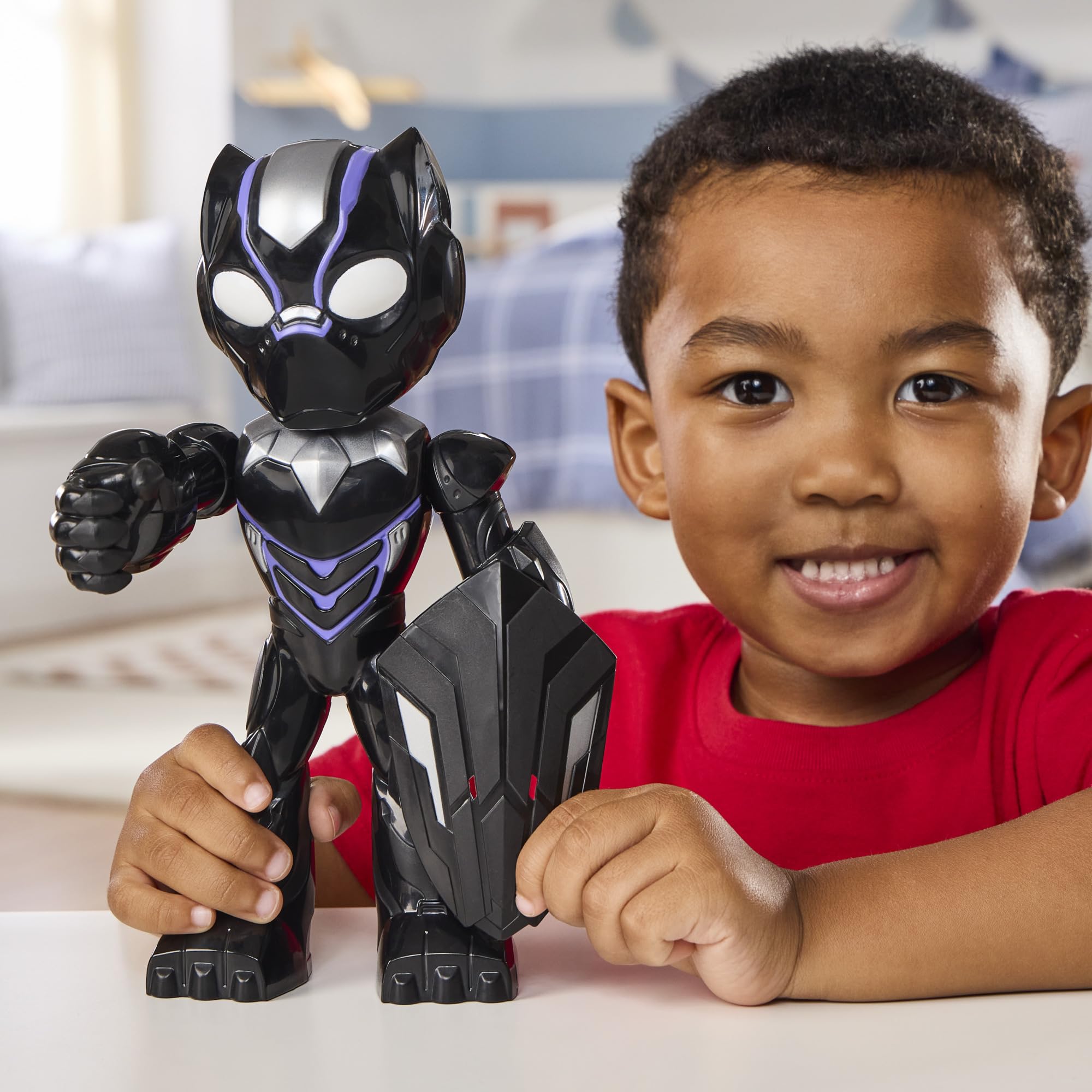 marvel-iron-man-amis-black-panther-figurine-22-8-cm-bouclier image 3