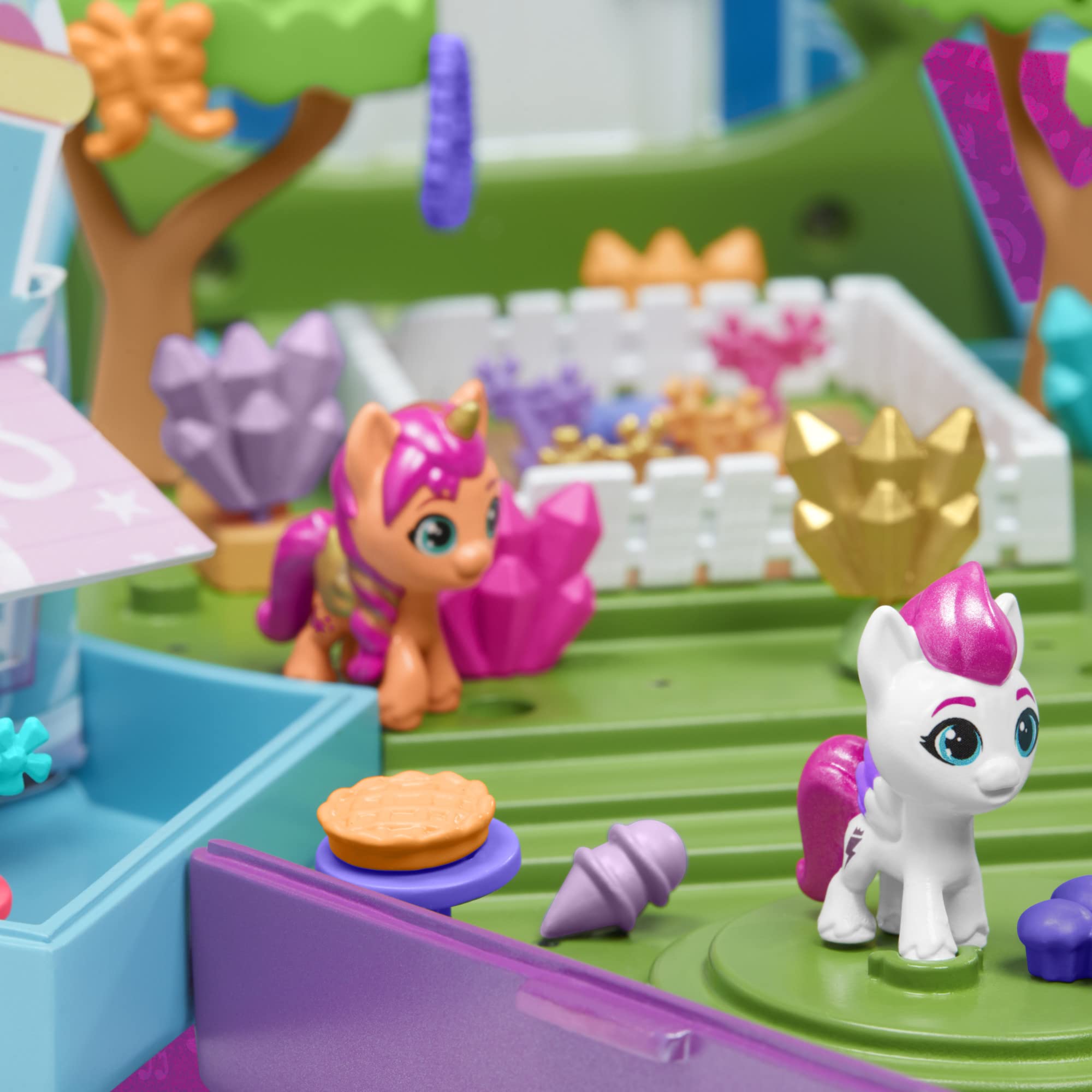 my-little-pony-mini-monde-magique-mini-maison-de-cristal-5-poneys image 8