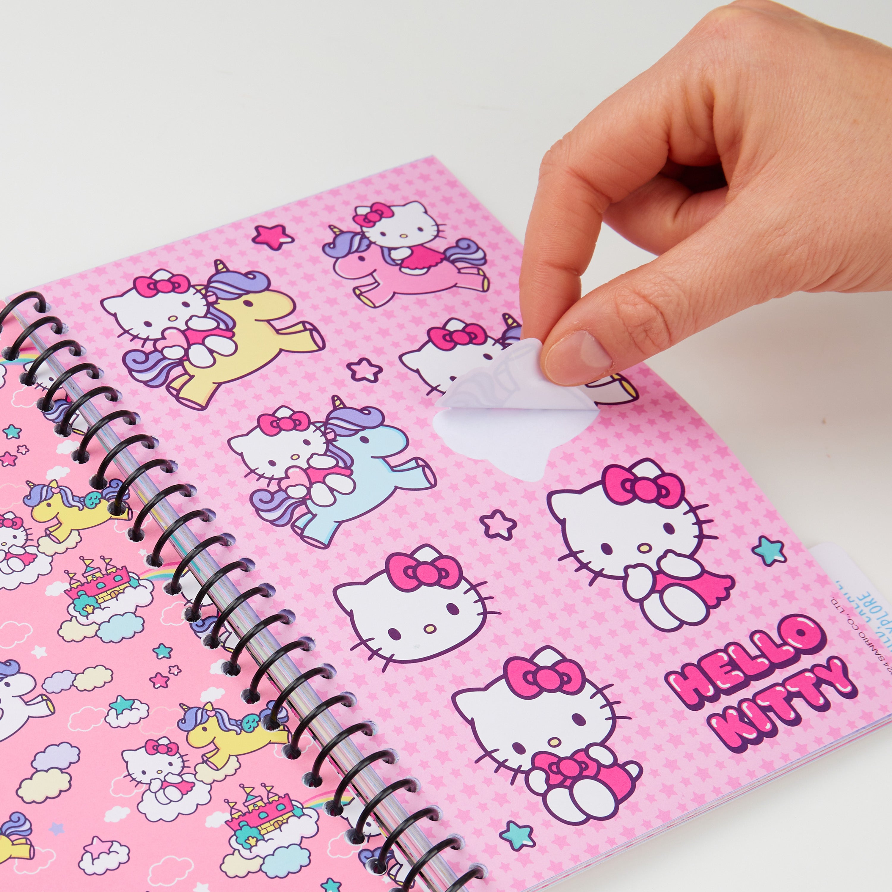 hello-kitty-album-stickers-28-planches-fille-scrapbooking image 5