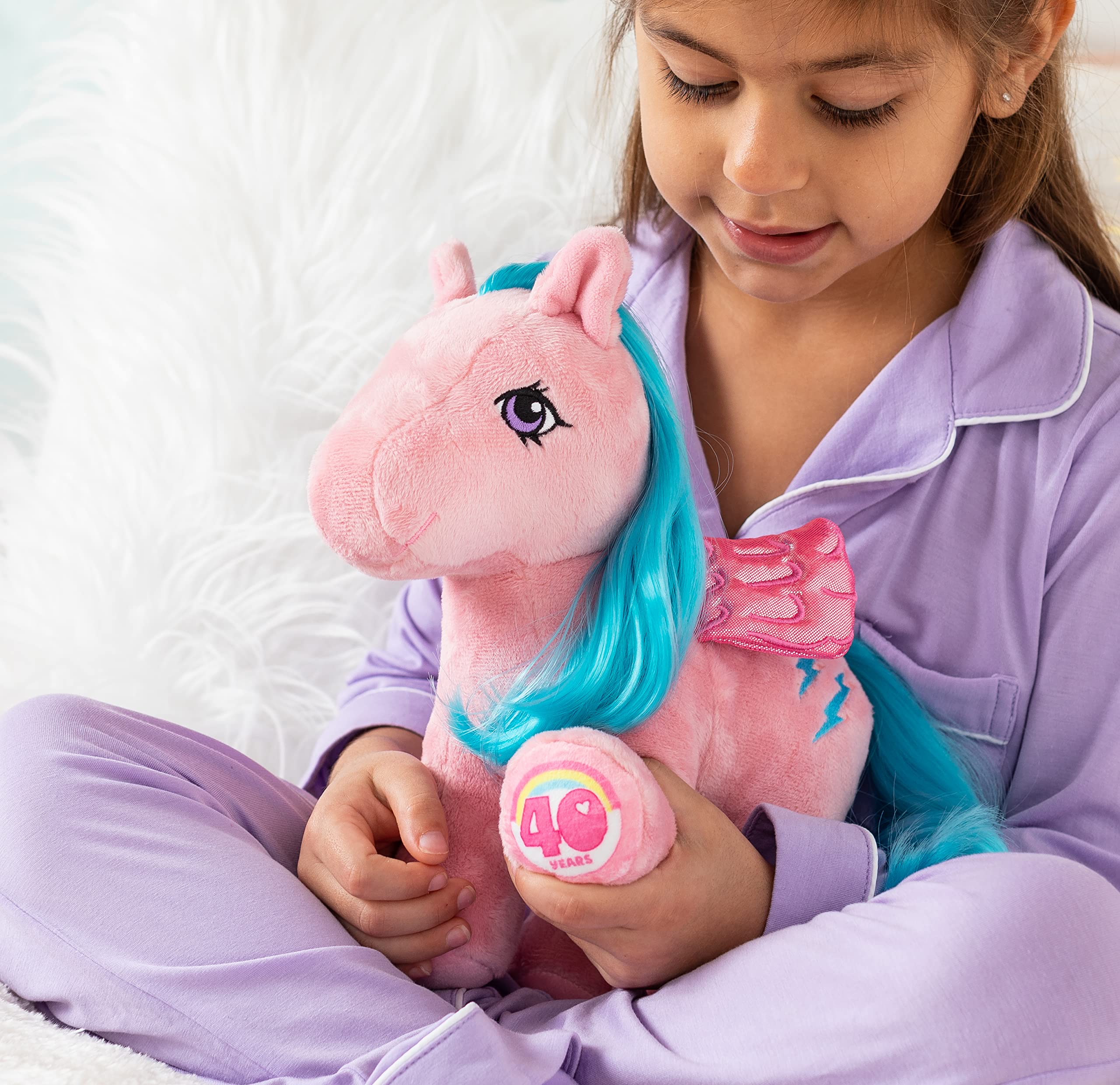 my-little-pony-classics-firefly-35331-peluche-40e-anniversaire-22-cm image 4