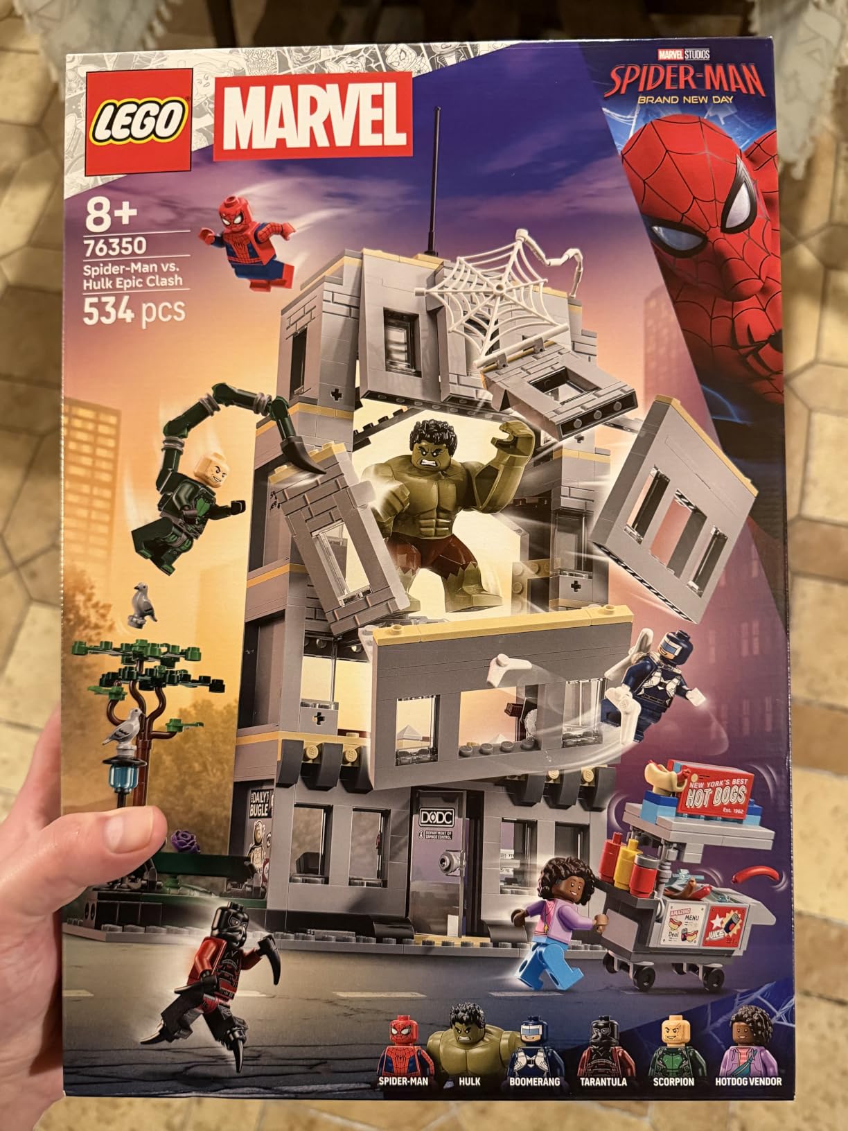 Hulk imposant