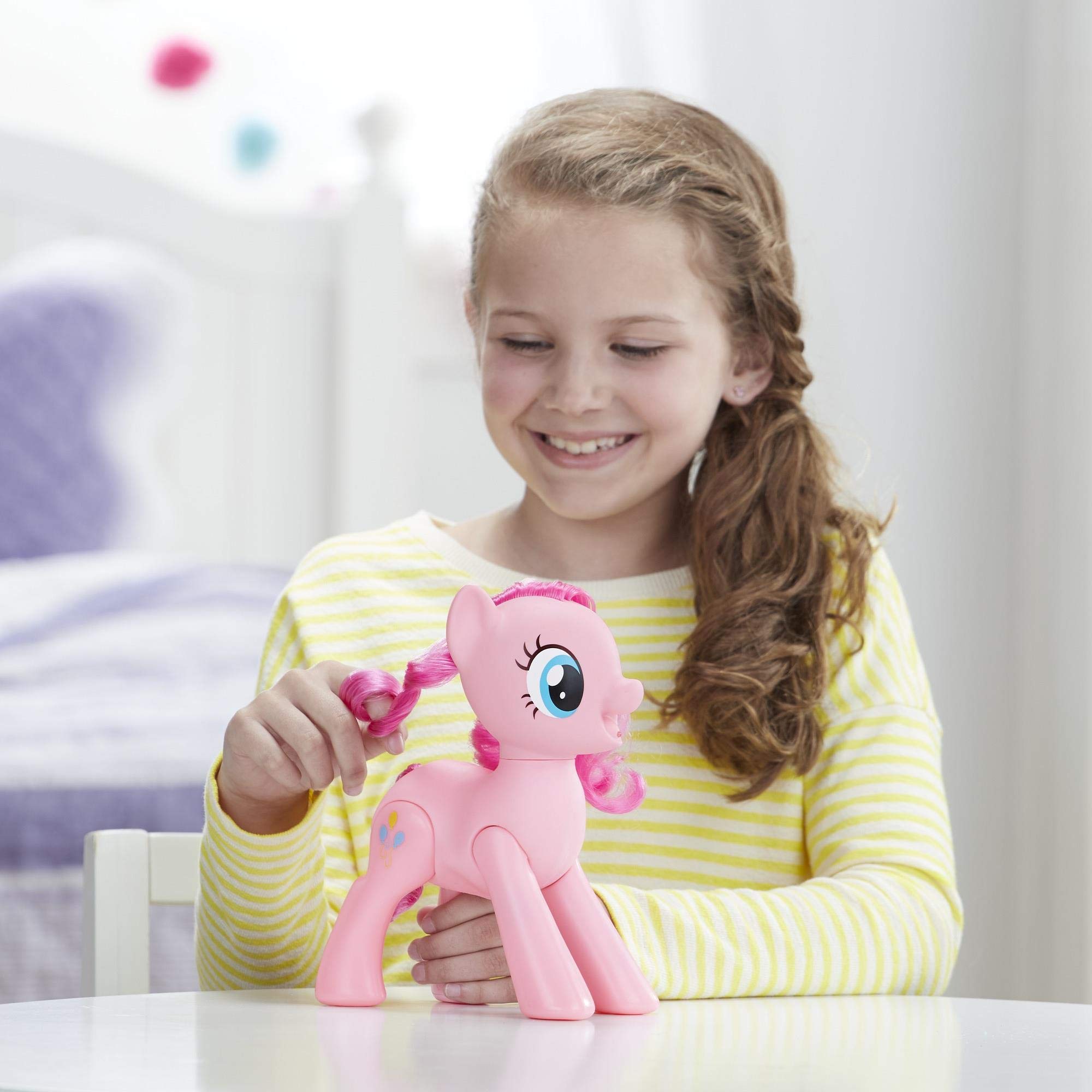 my-little-pony-friendship-is-magic-pinkie-pie-jouet-15-5-cm image 3