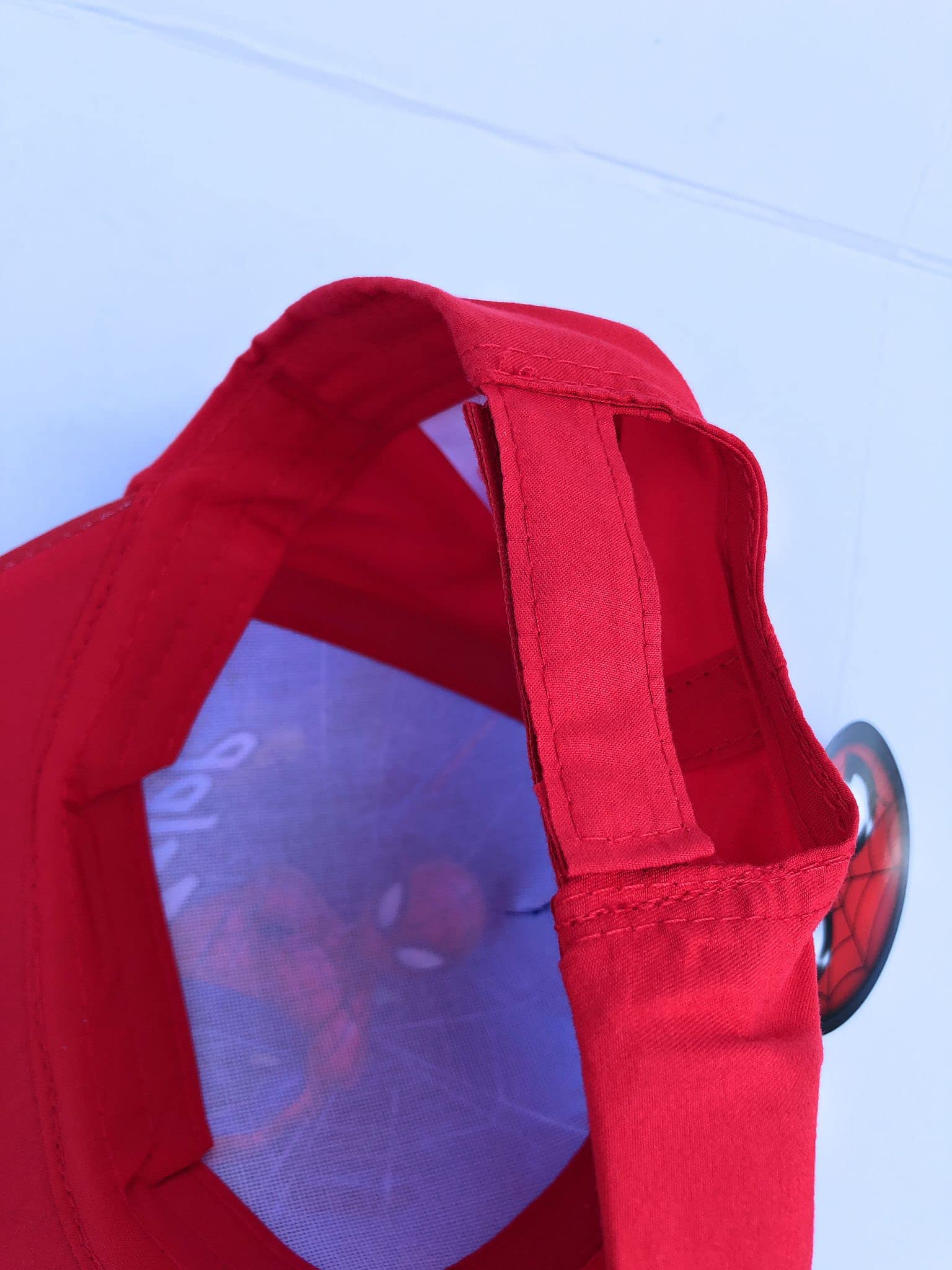 marvel-spider-man-casquette-enfant-rouge-toile-d-araign-e image 5