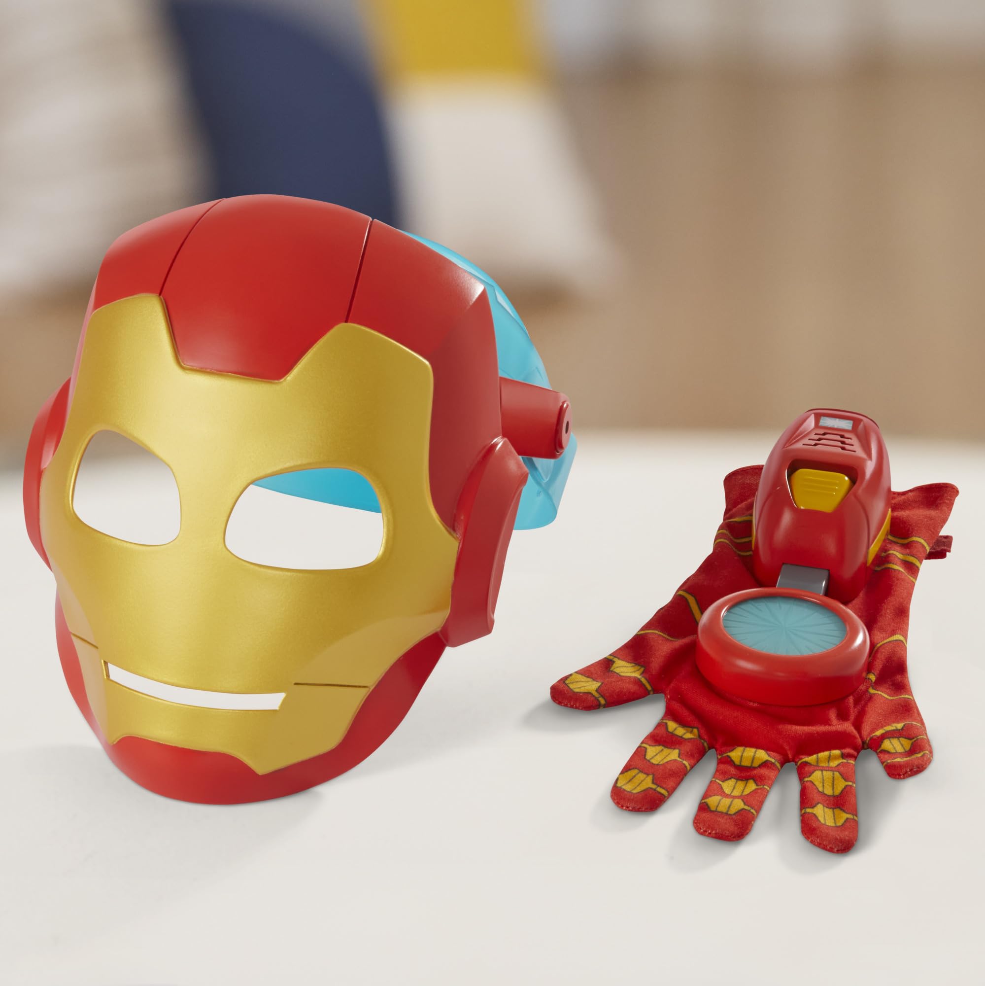 marvel-iron-man-amis-extraordinaires-pack-masque-gant-3-ans image 3