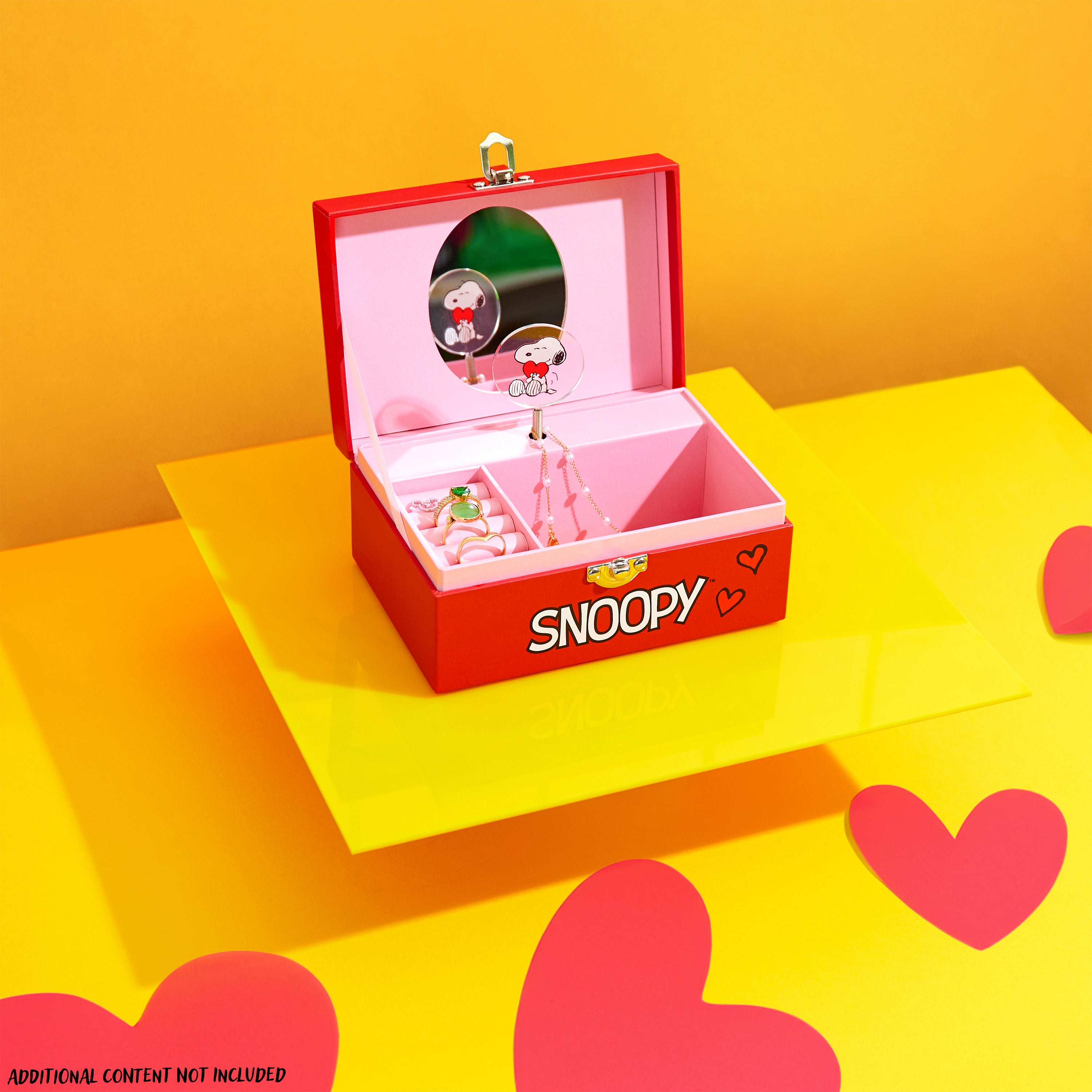 snoopy-girls-bo-te-bijoux-musicale-remontoir-compartiments image 2