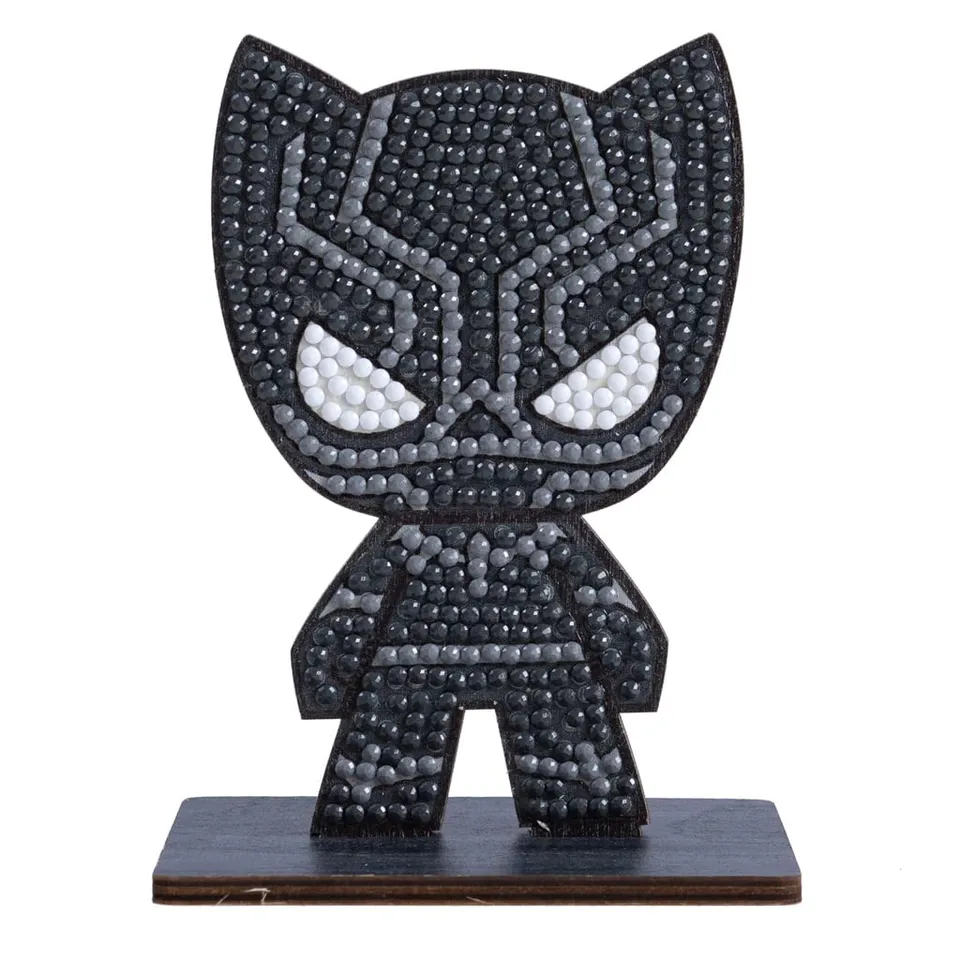 marvel-legends-black-panther-figurine-diamanter-crystal-art image 1