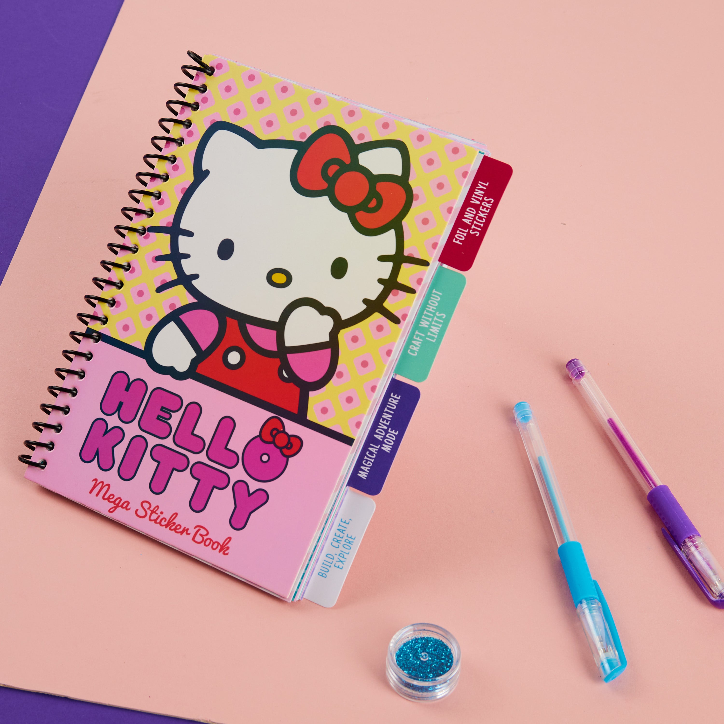 hello-kitty-album-stickers-28-planches-fille-scrapbooking image 3