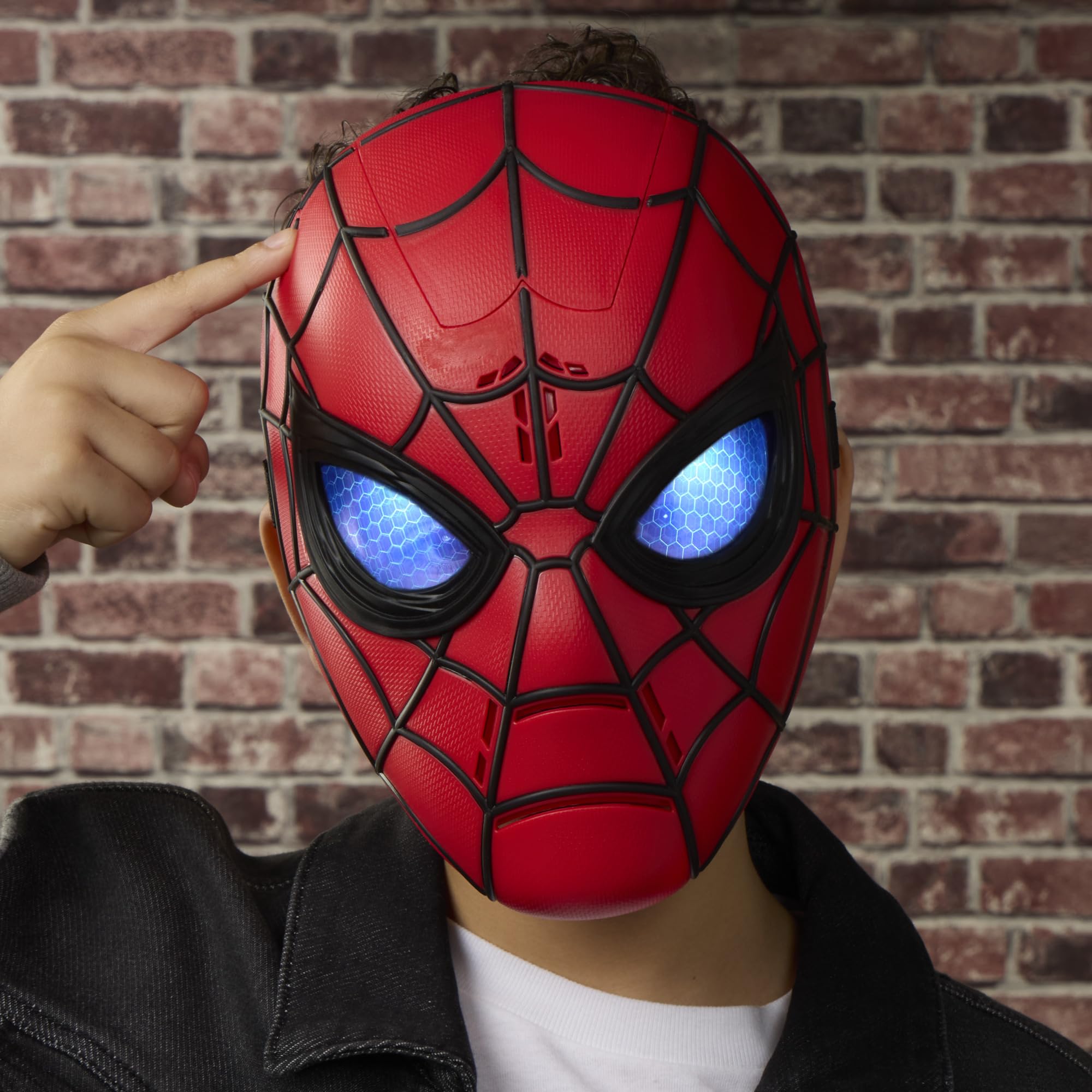 hasbro-spider-man-brand-new-day-masque-lumineux-sonore-enfant image 7
