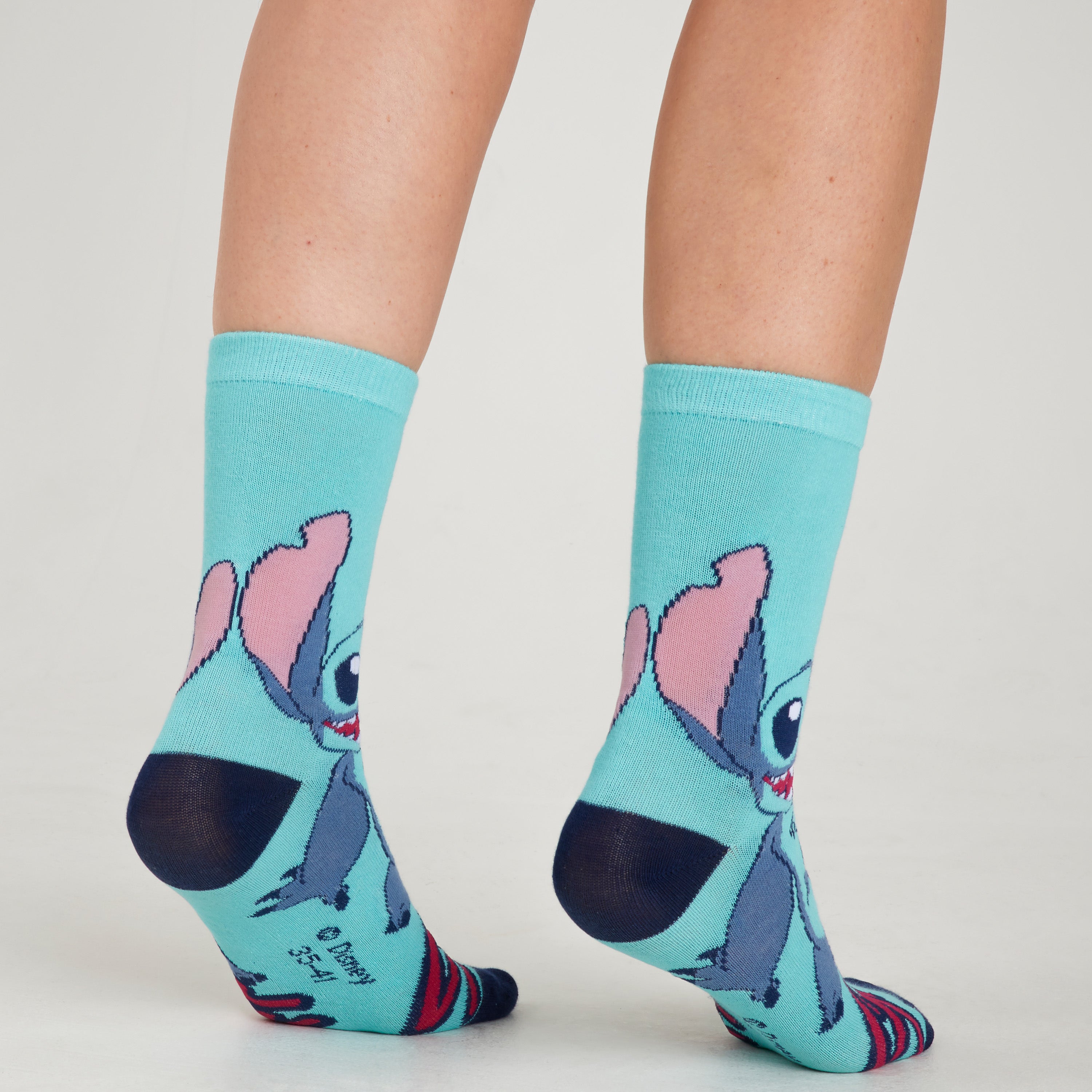 coffret-disney-stitch-mug-c-ramique-chaussettes-marine image 6