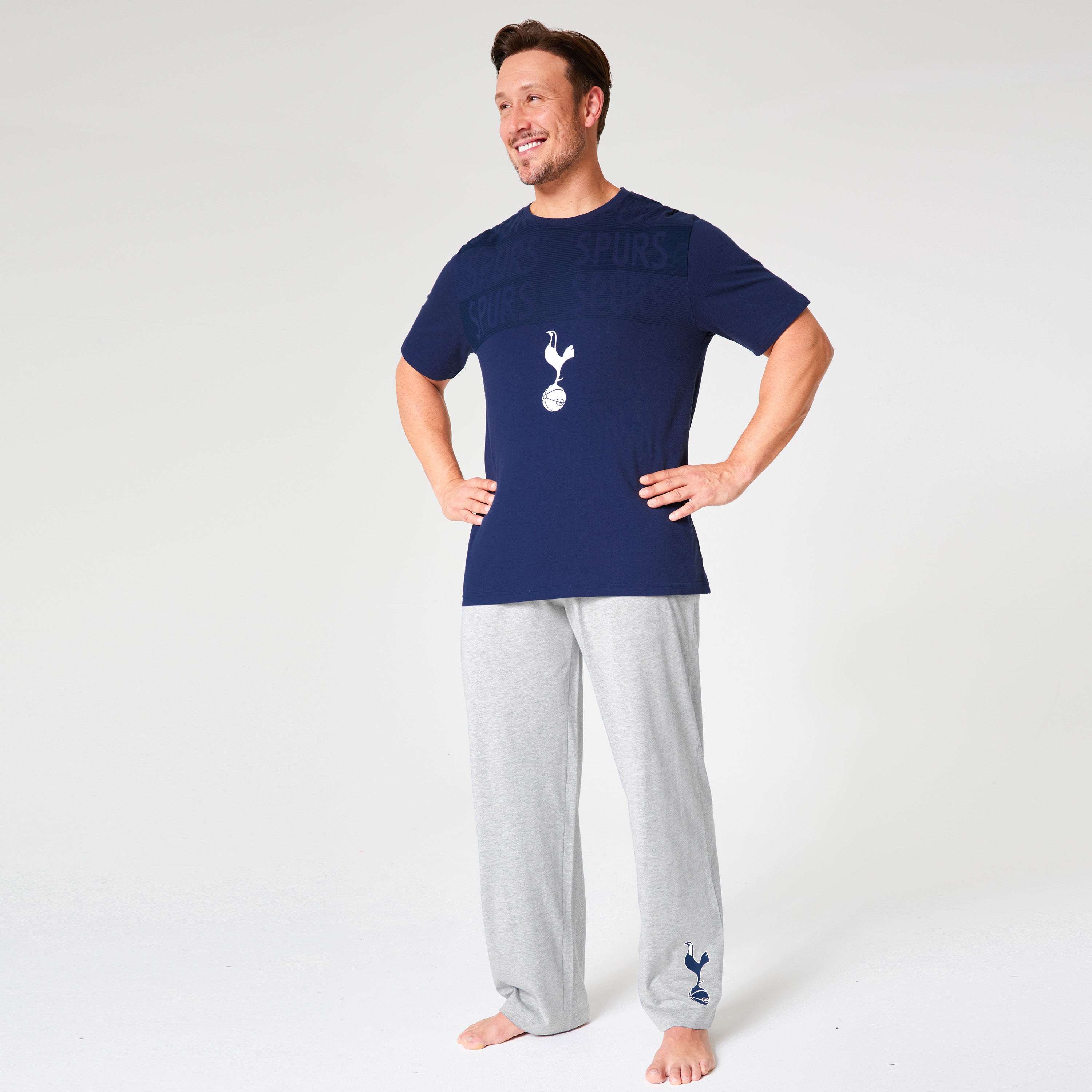 tottenham-hotspur-pyjama-homme-bleu-marine-gris-t-shirt image 3