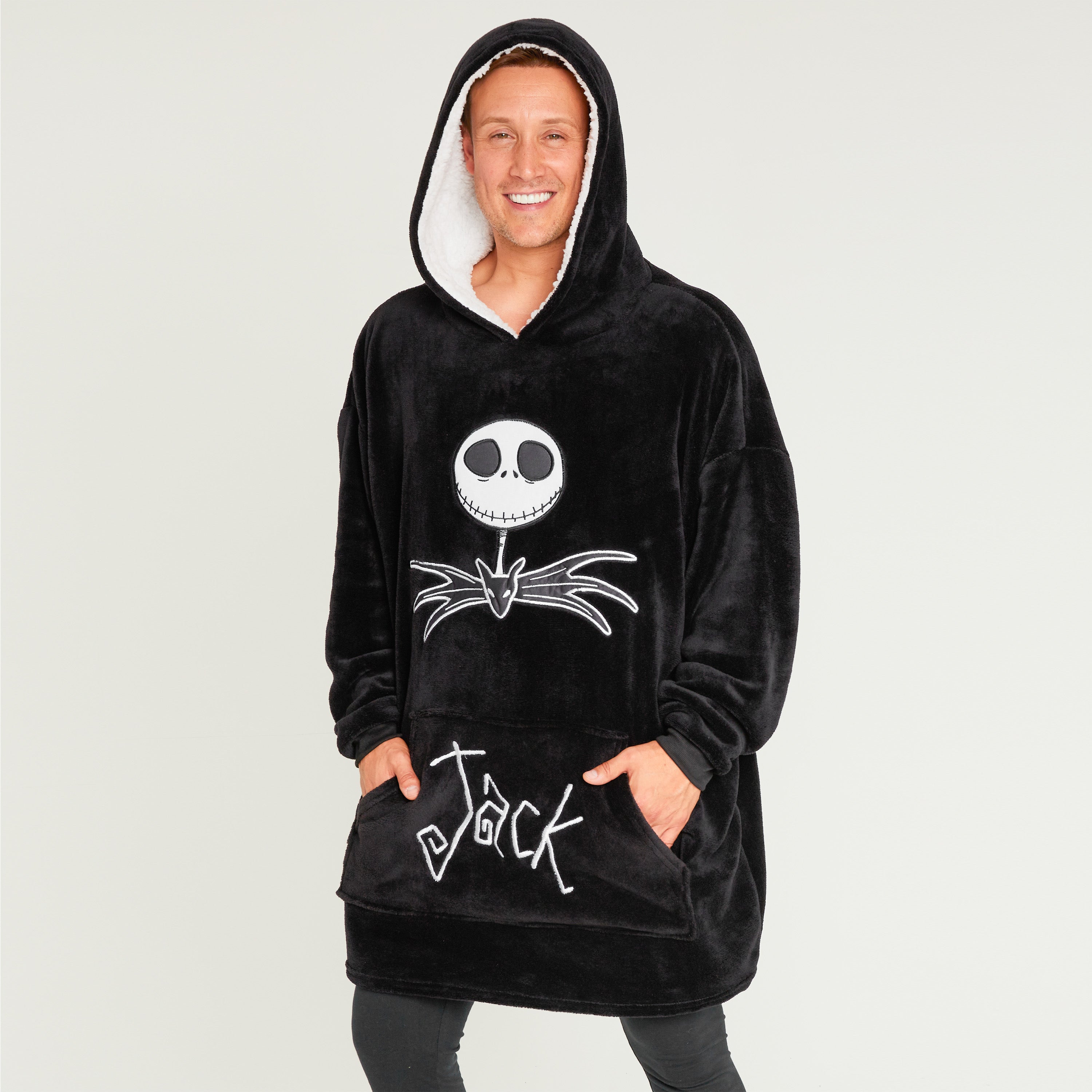 disney-jack-skellington-plaid-capuche-femme-oversize-noir image 3