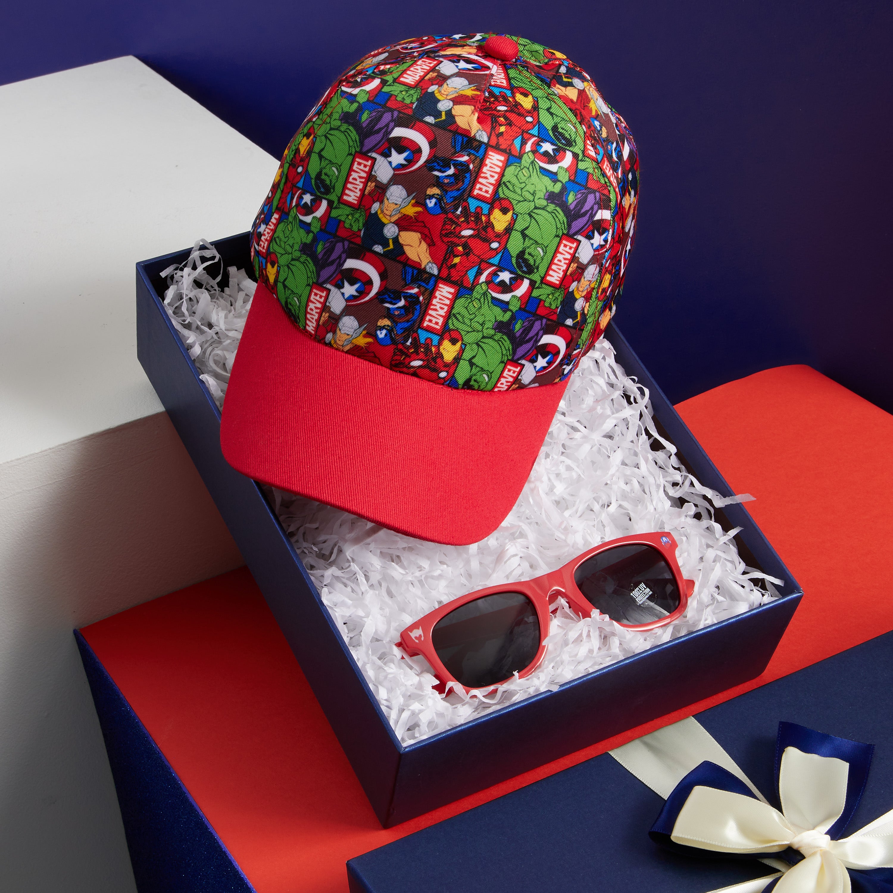 marvel-casquette-gar-on-spiderman-lunettes-uv image 2