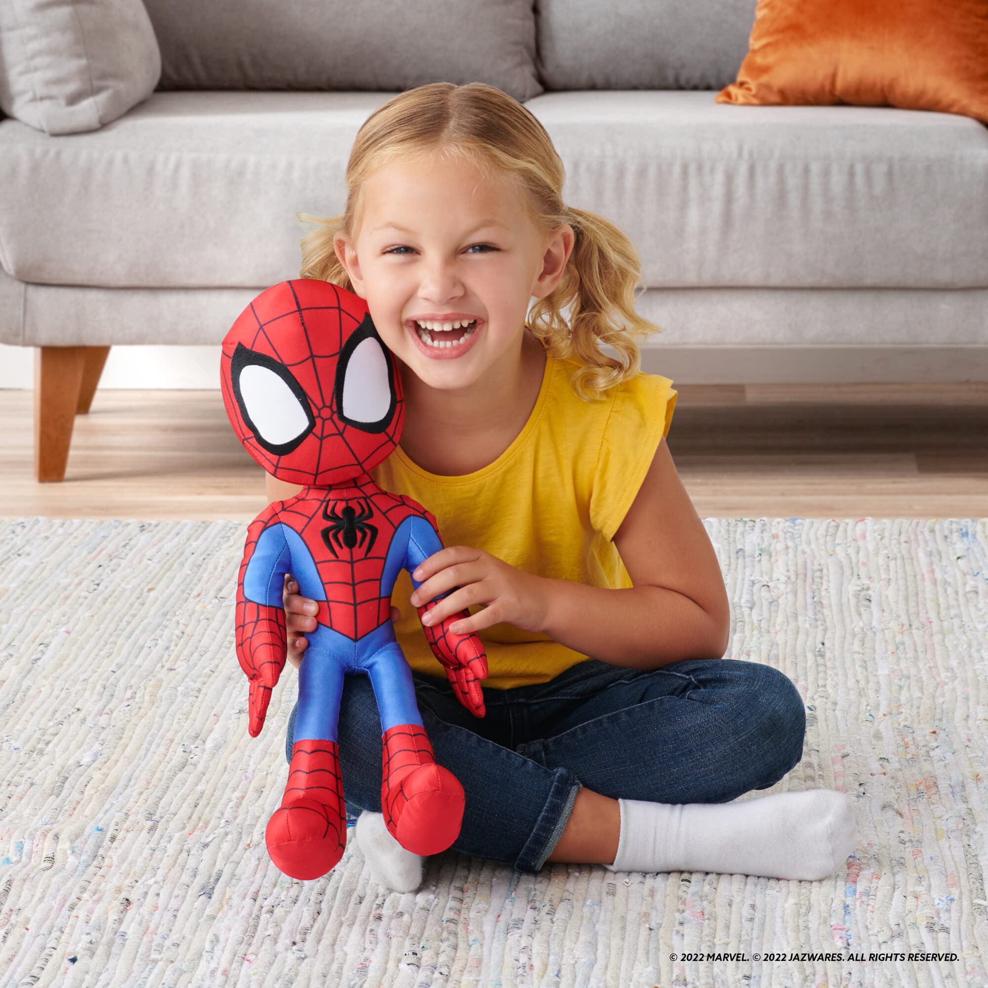 marvel-spidey-peluche-sonore-my-friend-40-cm-rouge-snf0050 image 3