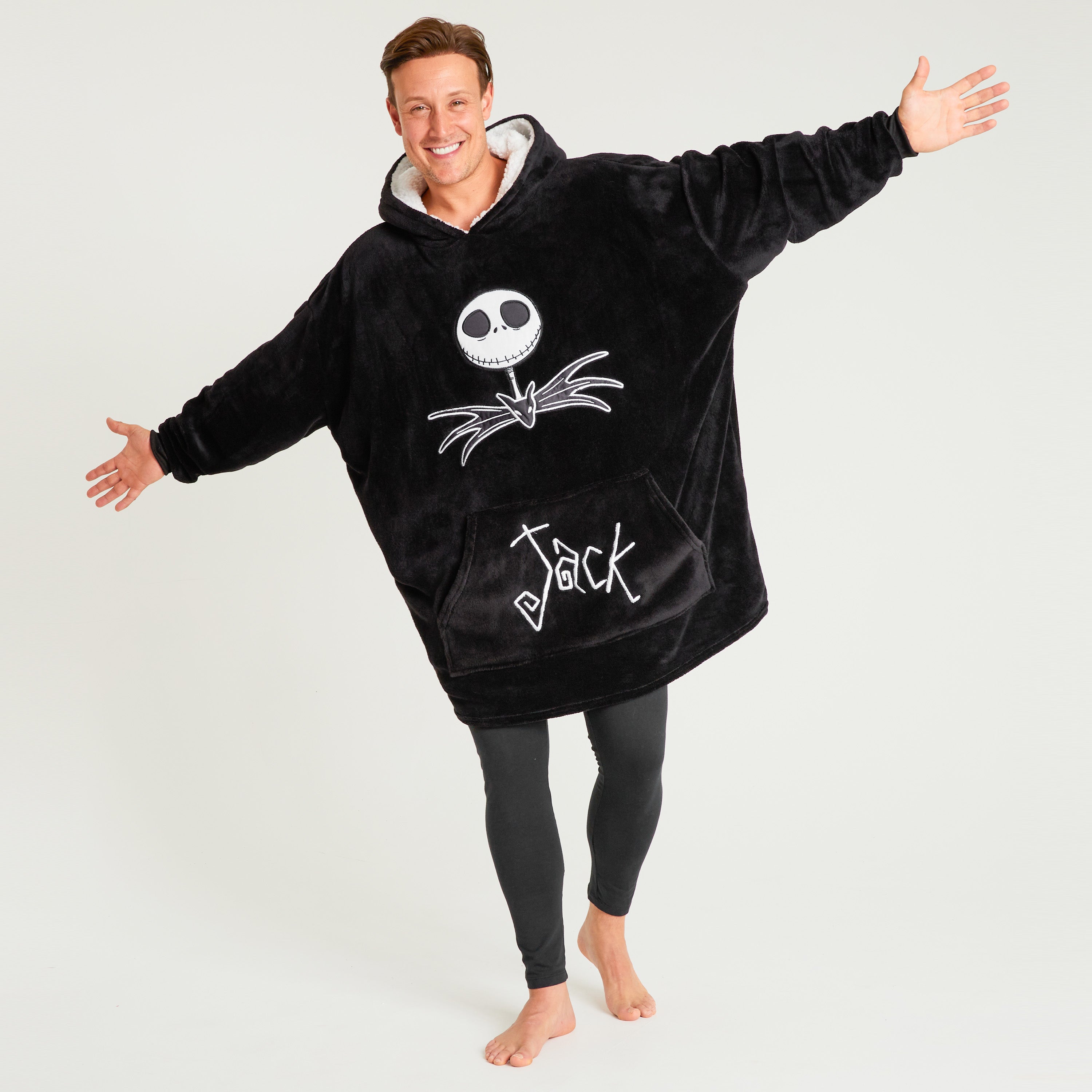 disney-jack-skellington-plaid-capuche-femme-oversize-noir image 5