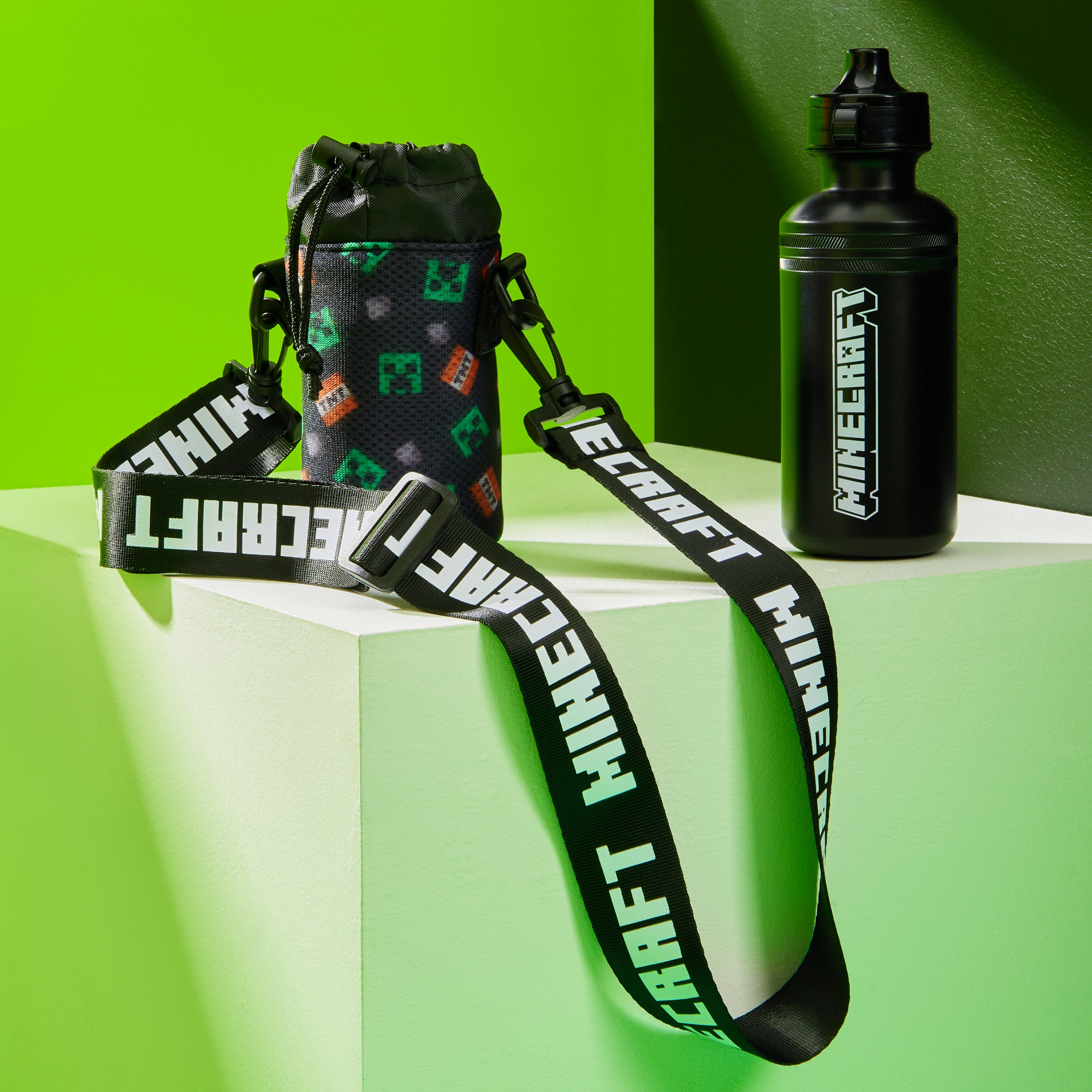 get-trend-school-supplies-minecraft-550ml-gourde-creeper-sans-bpa image 2