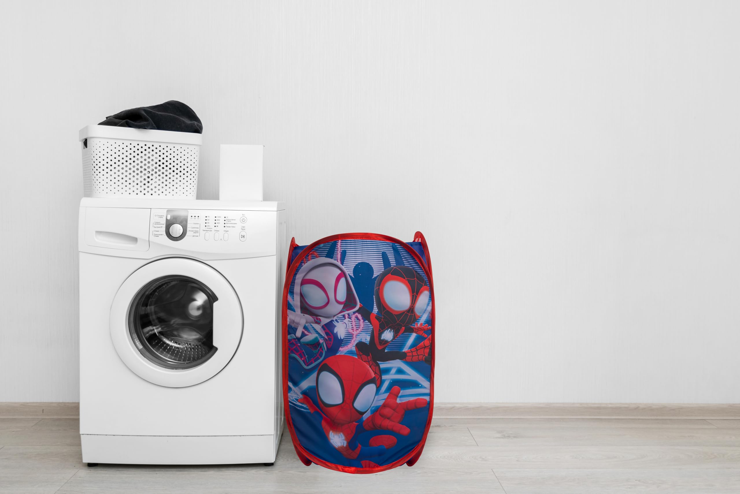 marvel-spidey-et-ses-amis-panier-linge-pop-up-80-l-enfant image 5