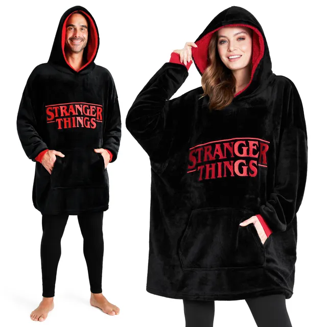 stranger-things-sweat-plaid-capuche-noir-rouge image 1