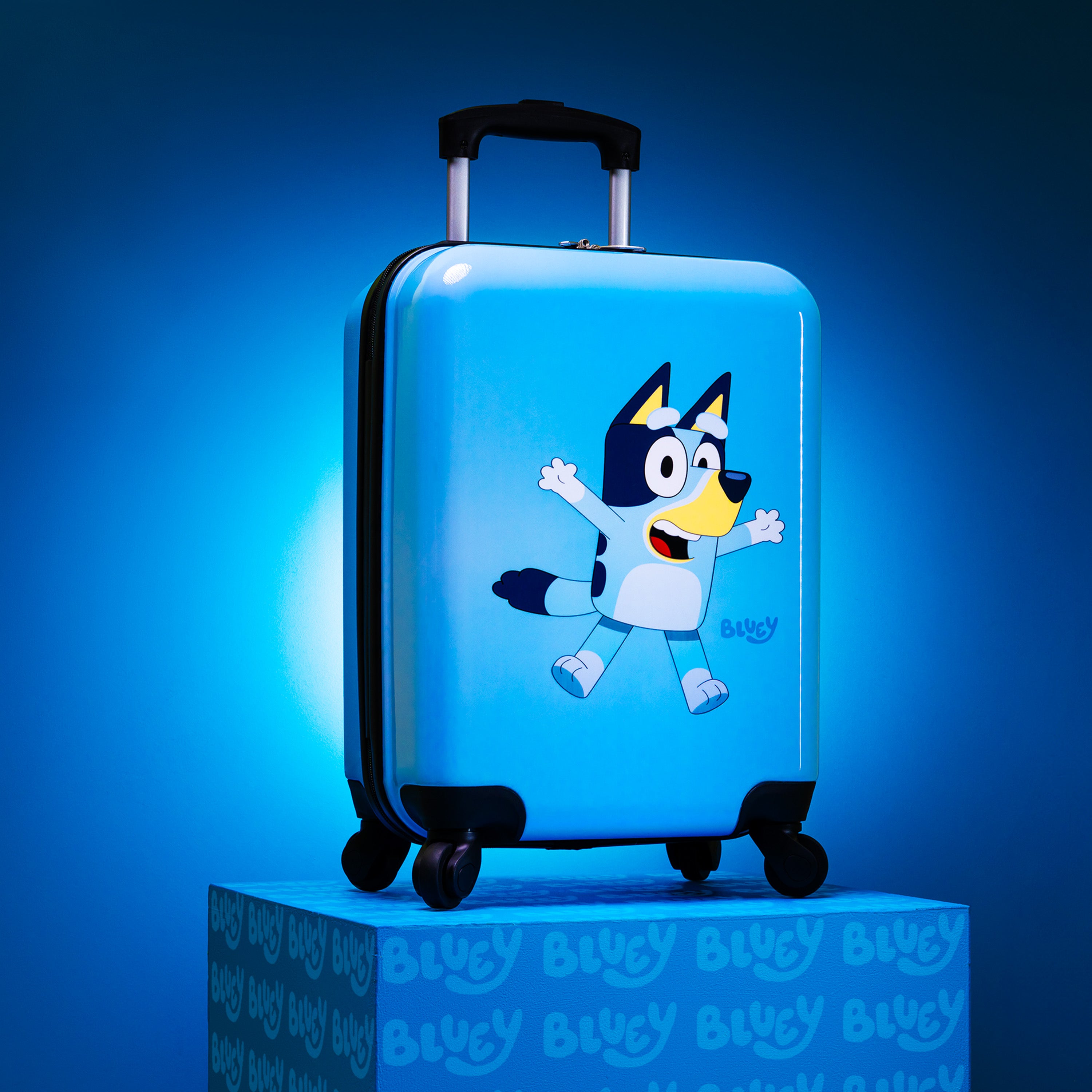 get-trend-boys-bluey-valise-enfant-30l-4-roulettes image 2