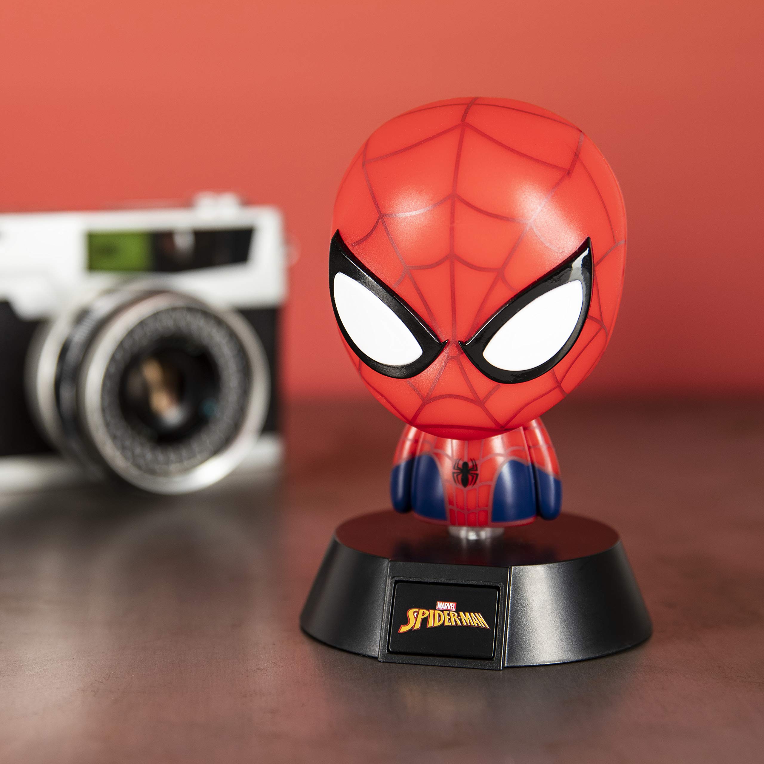 marvel-spider-man-icon-light-lampe-10-cm-piles image 2