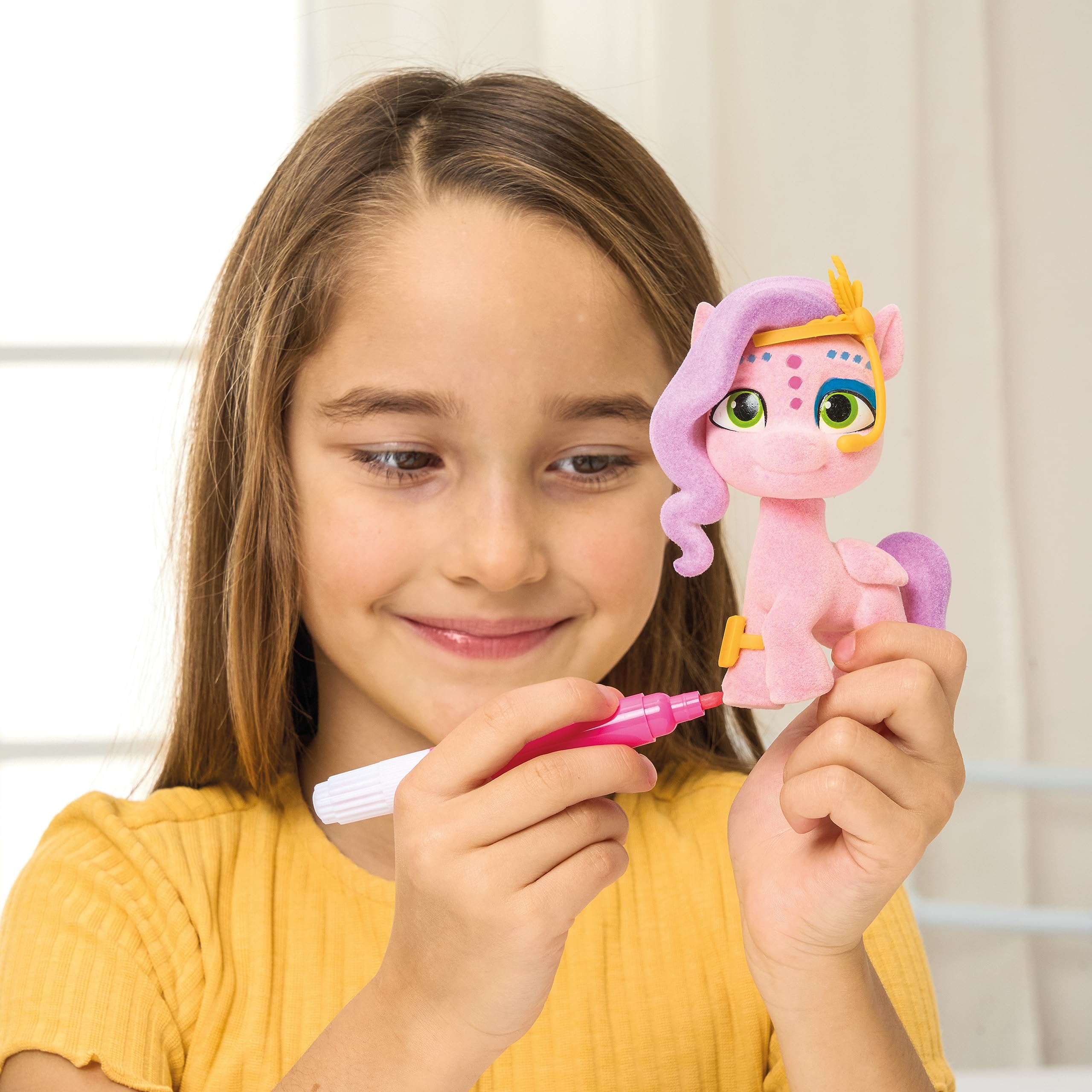 my-little-pony-fuzzikins-pipp-petals-poney-colorier image 3