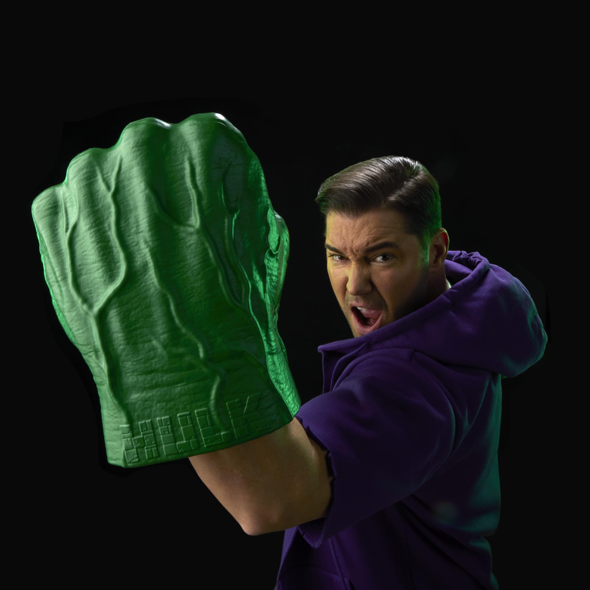 marvel-legends-hulk-poings-cosplay-sonores-taille-1-1 image 5