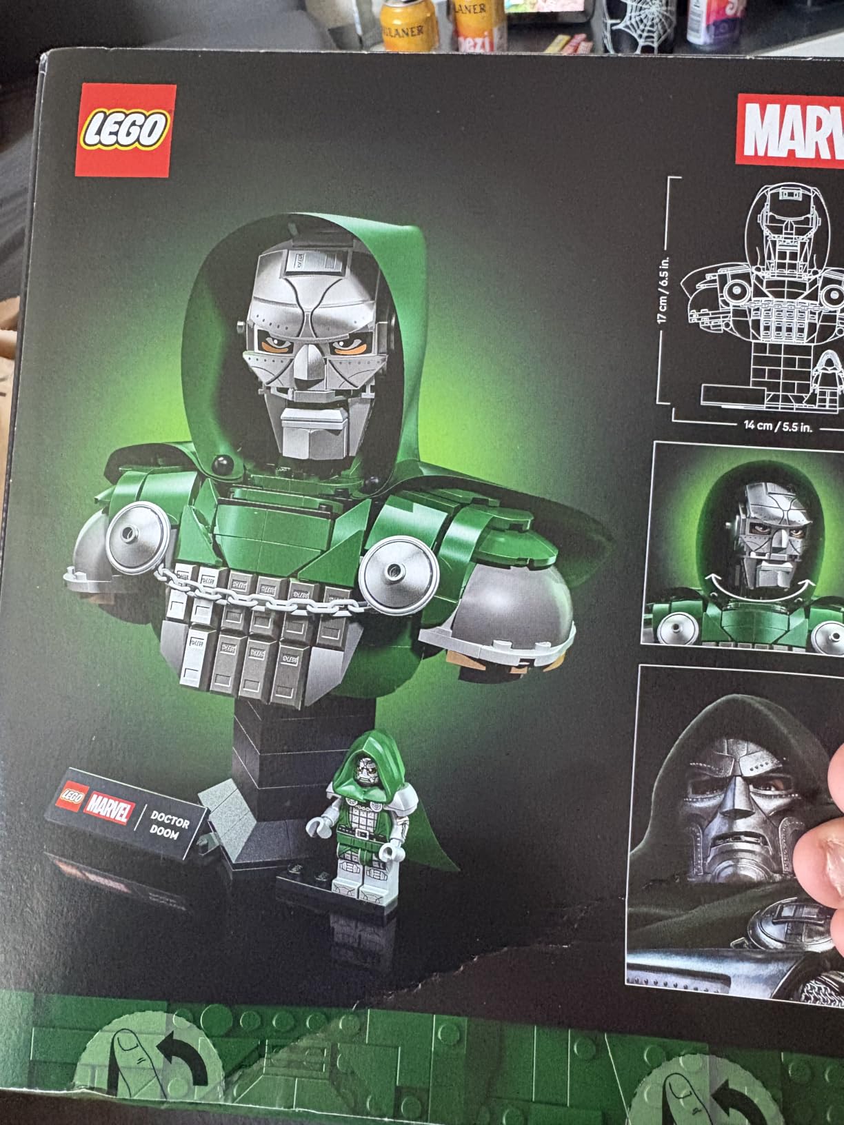 Minifig incluse