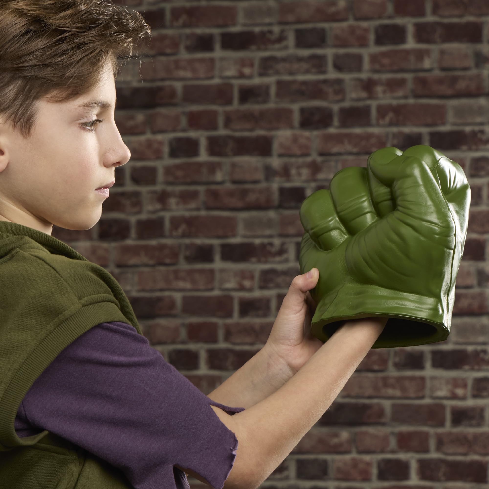 marvel-brand-new-day-poings-fracassants-hulk-d-guisement-mousse-2-pi-ces image 5