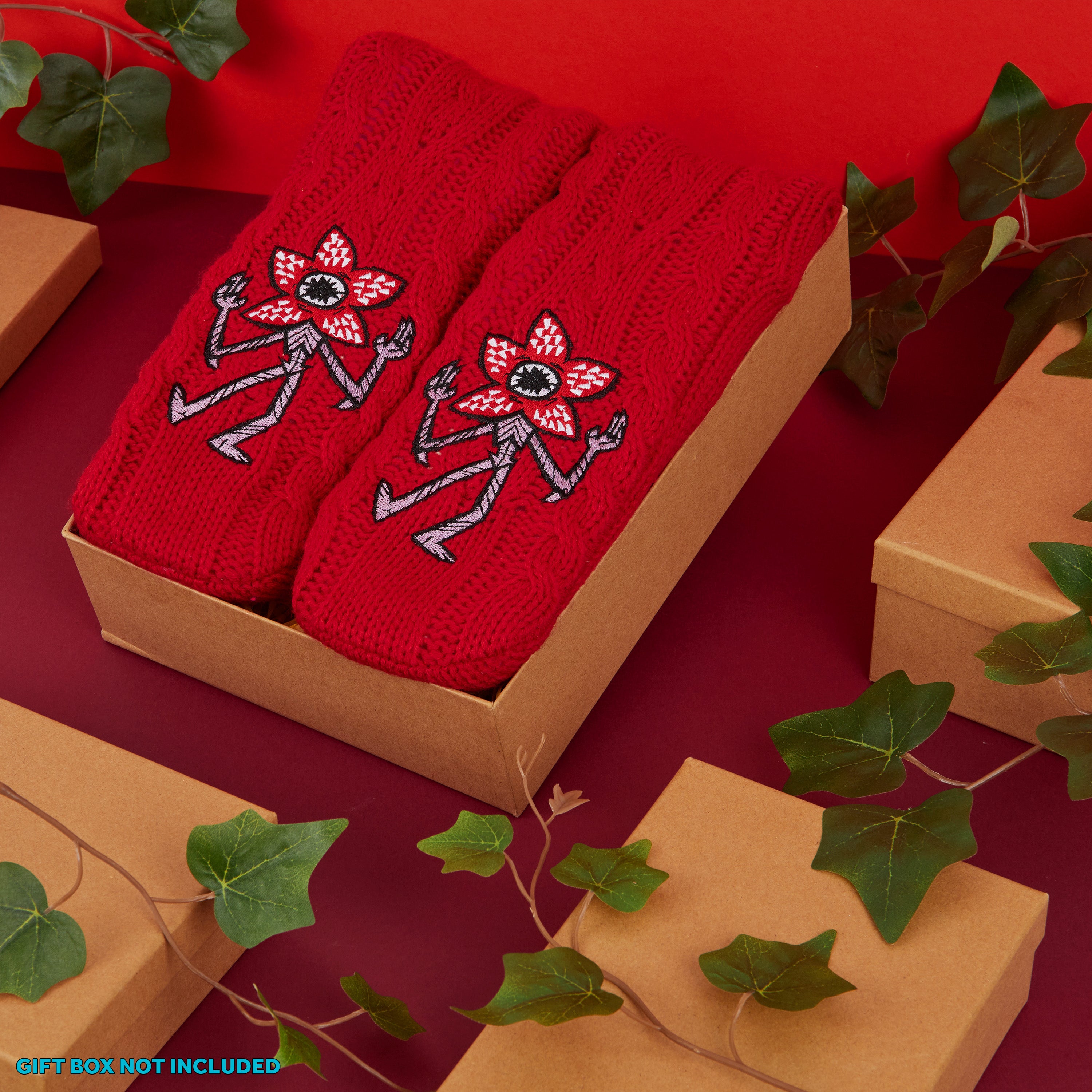 stranger-things-chaussettes-femme-pilou-rouges-antid-rapantes image 2