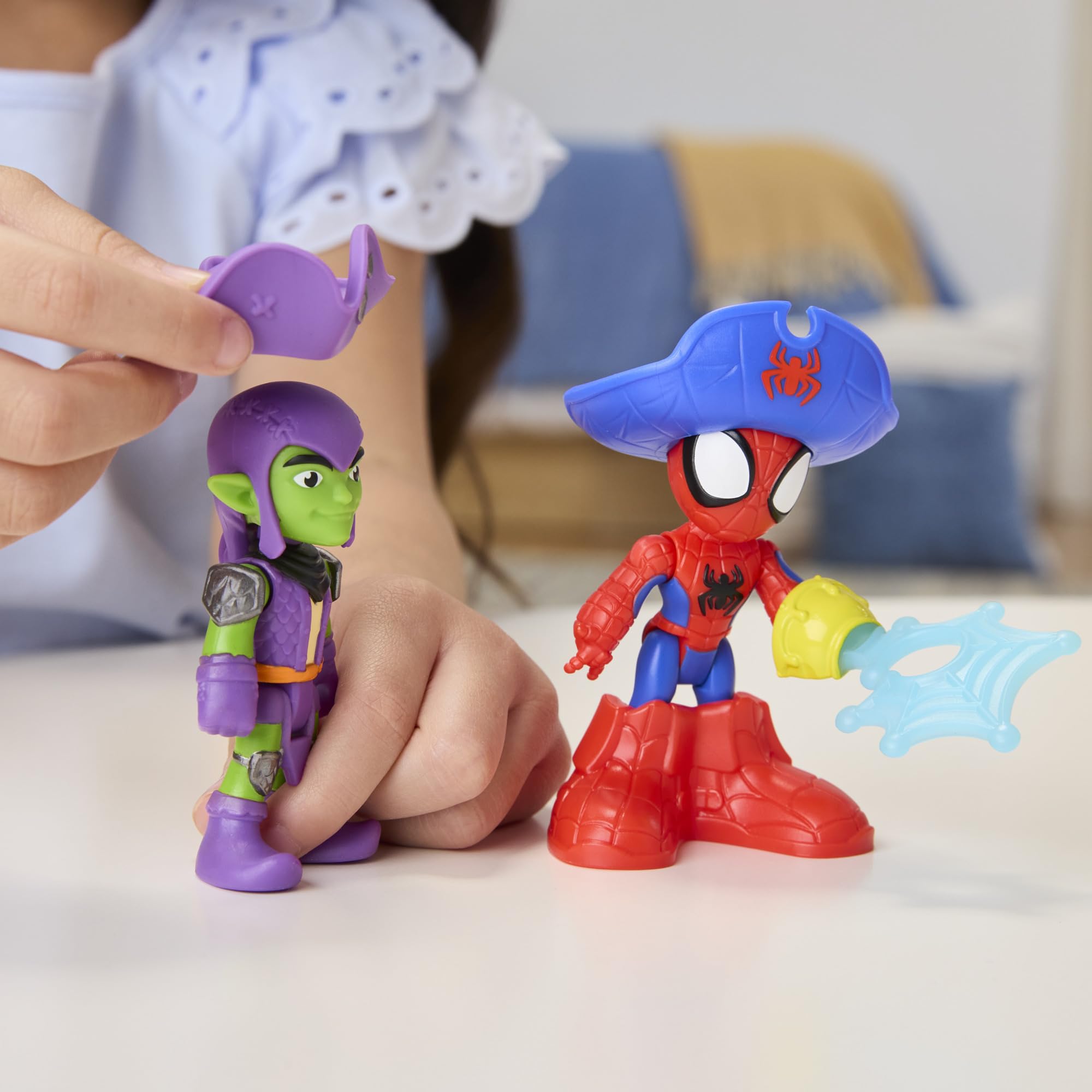 marvel-spidey-water-webs-bateau-pirates-bulles-et-toiles-43-cm image 3