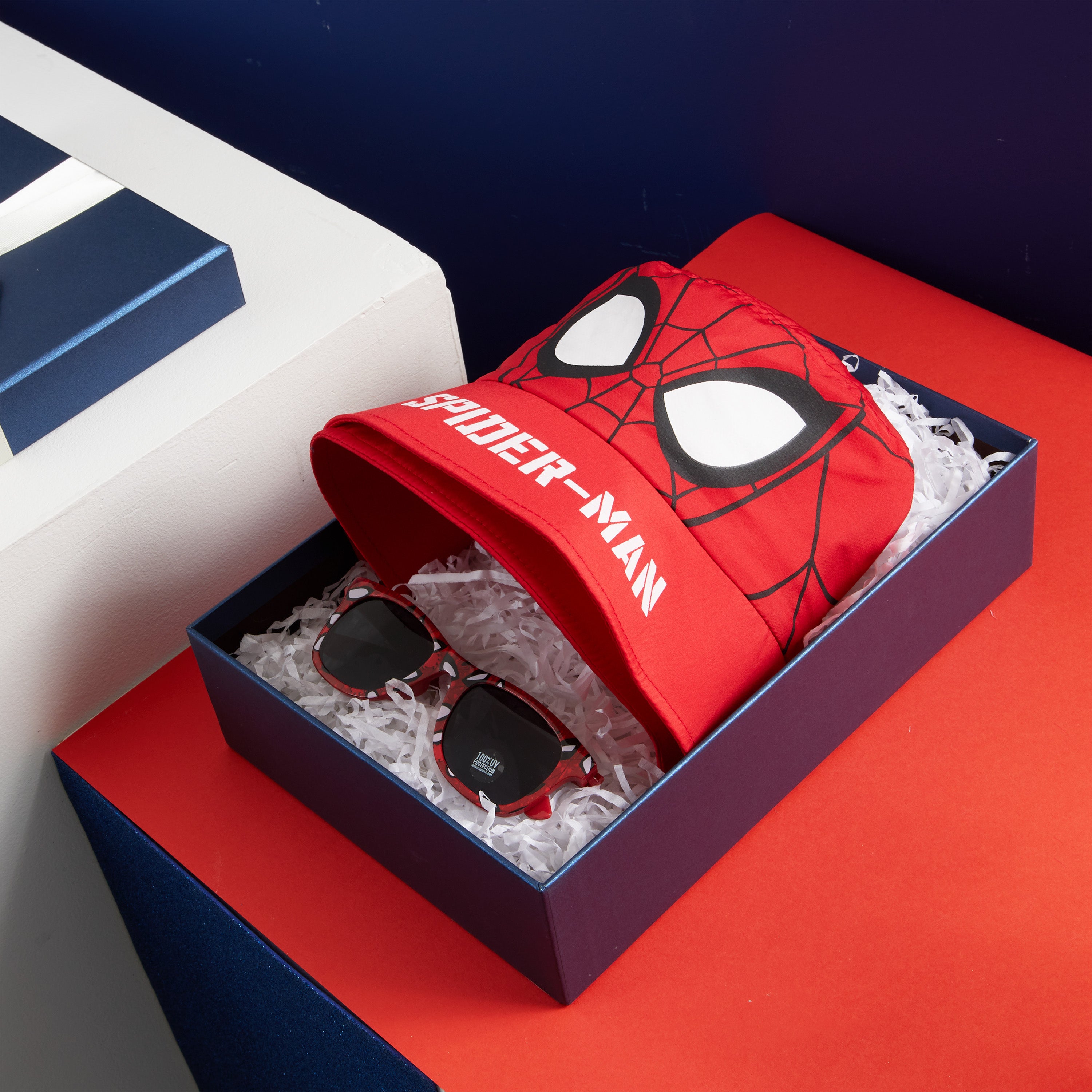 marvel-spiderman-bob-enfant-lunettes-soleil-uv400 image 2